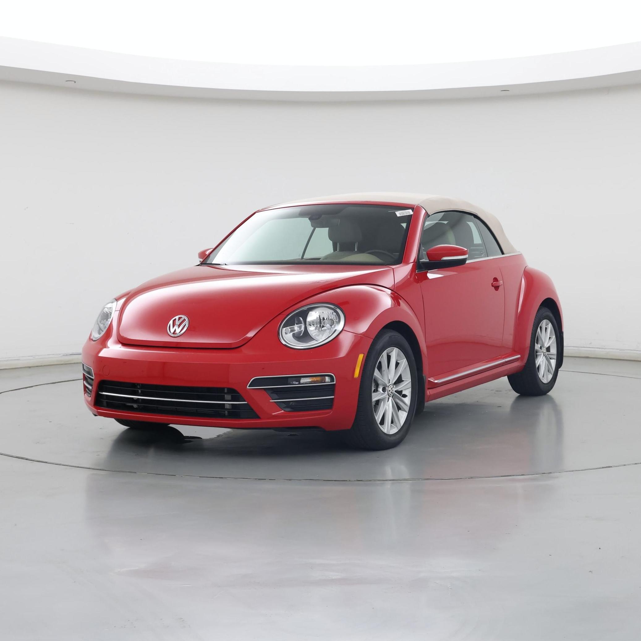 Thumbnail: 2019 Volkswagen Beetle - 4