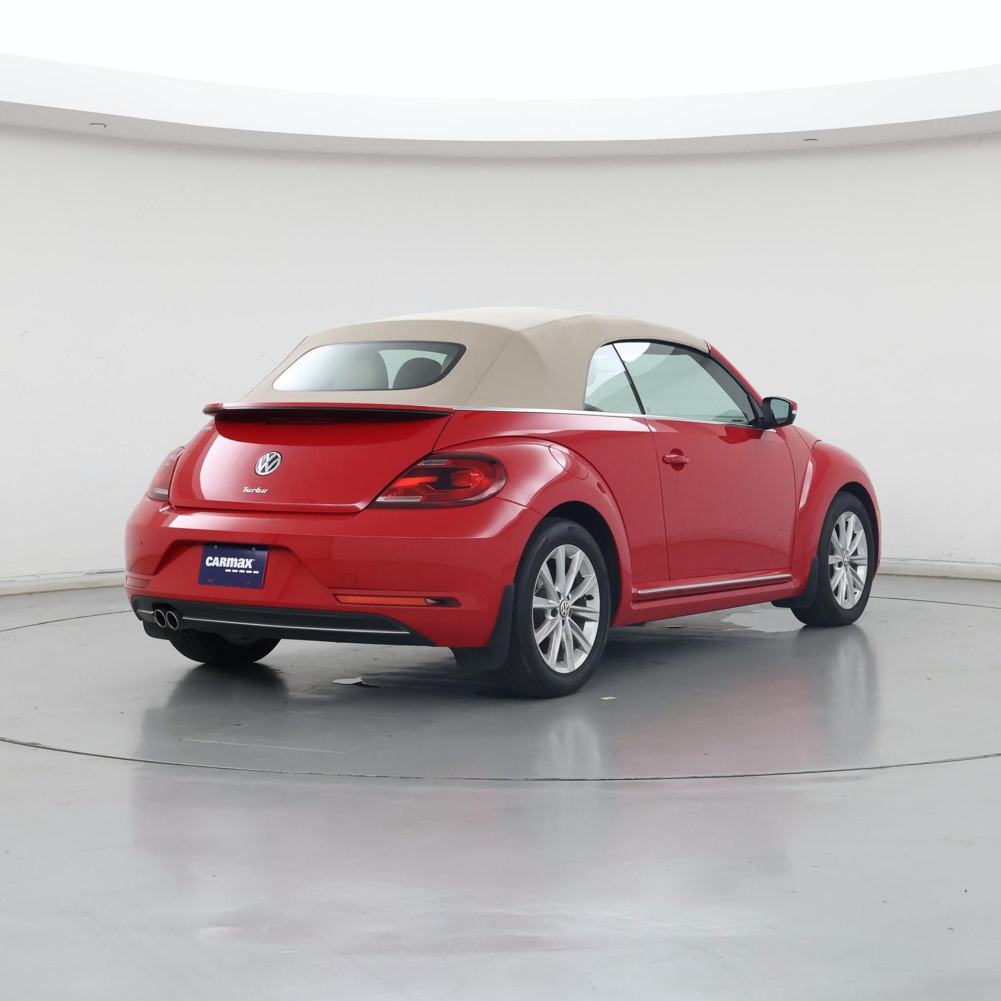 Thumbnail: 2019 Volkswagen Beetle - 8