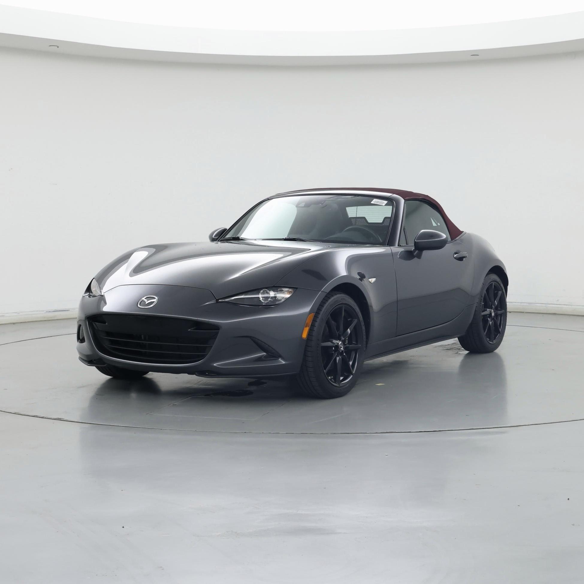 Thumbnail: 2018 Mazda MX-5 Miata - 4