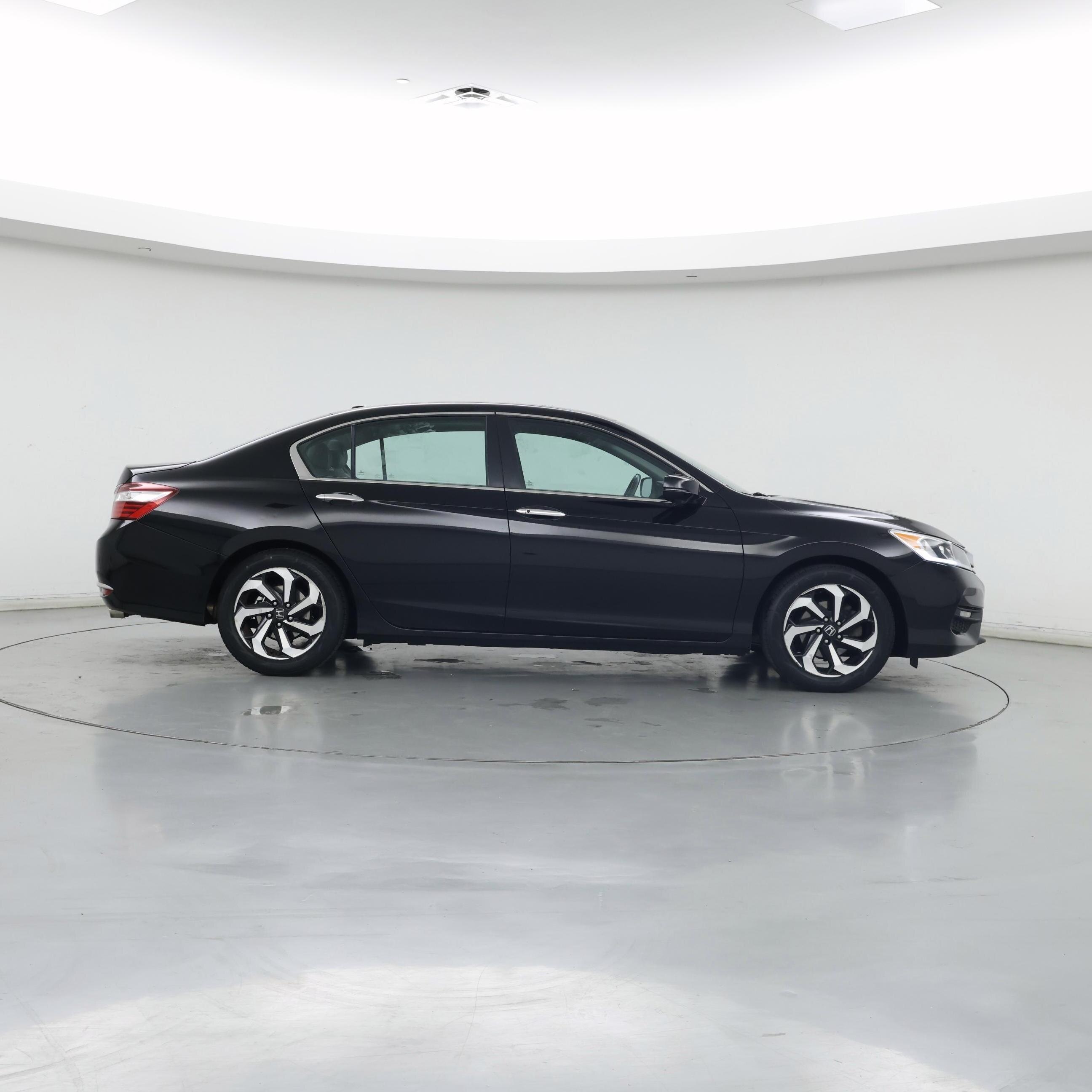 Thumbnail: 2016 Honda Accord - 7