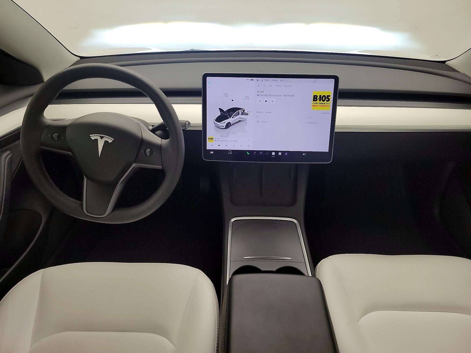 Thumbnail: 2022 Tesla Model 3 - 9