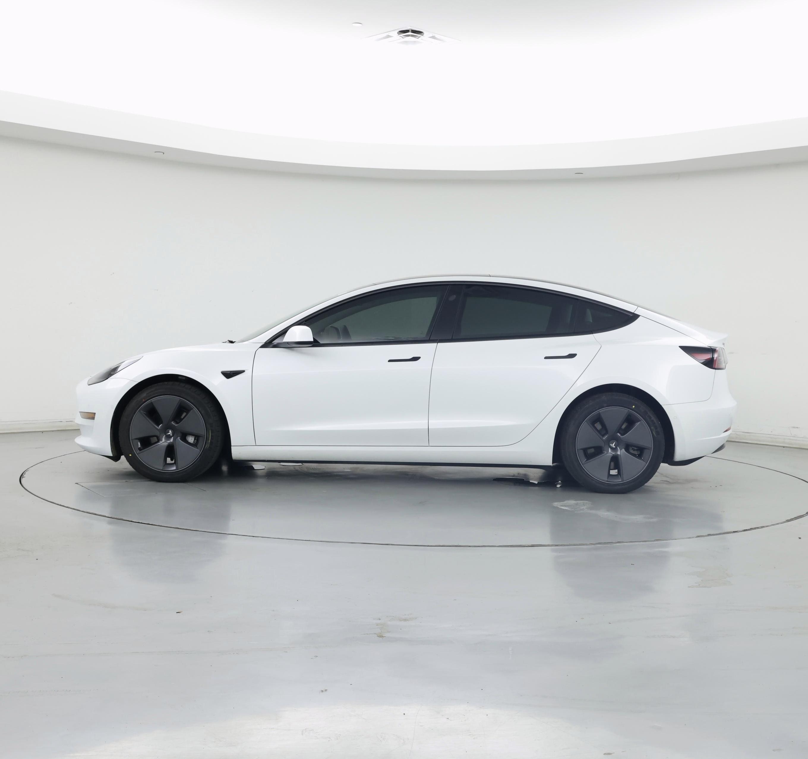 Thumbnail: 2022 Tesla Model 3 - 3