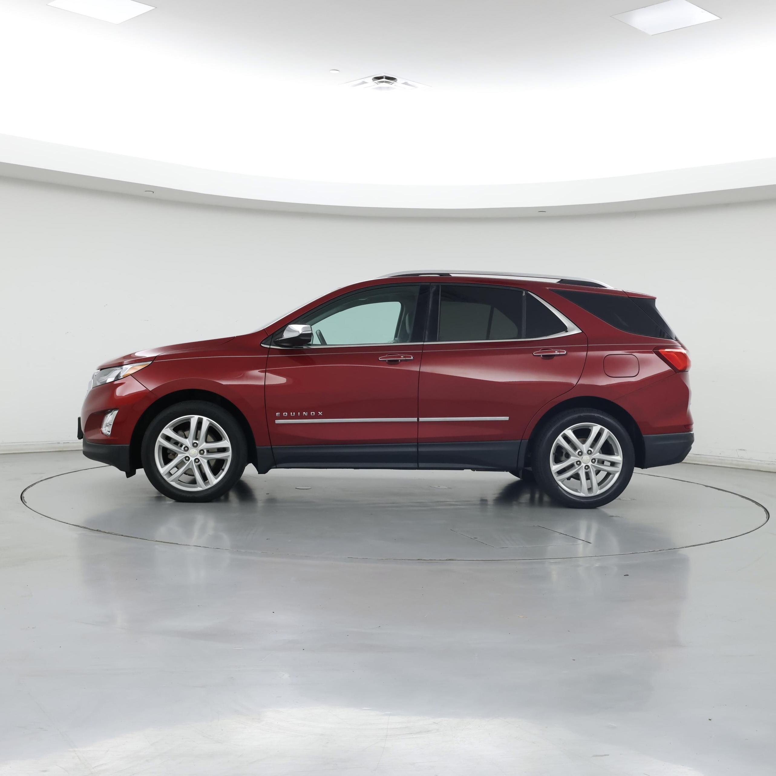 Thumbnail: 2018 Chevrolet Equinox - 3