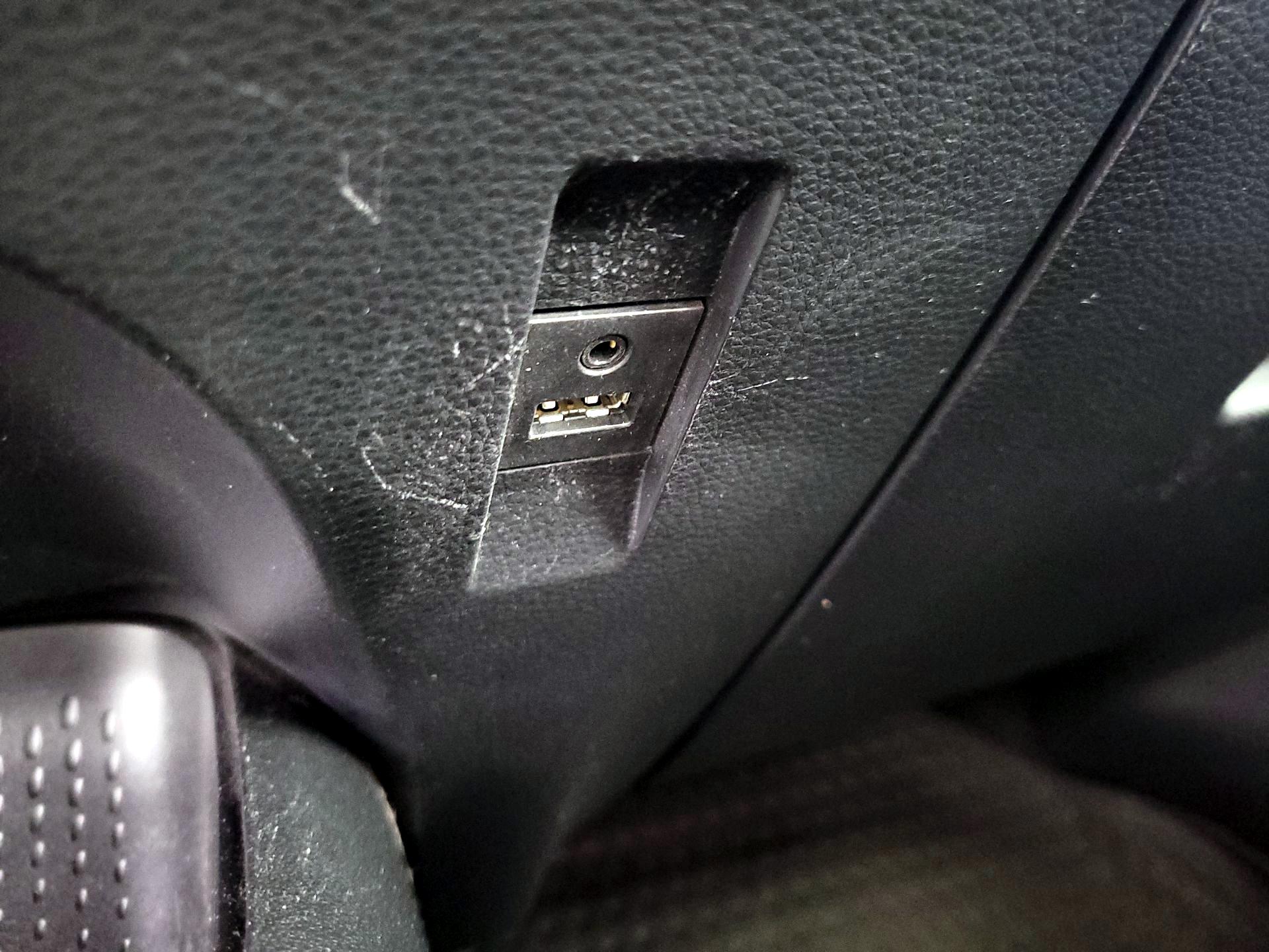 Thumbnail: 2020 Toyota Corolla - 18