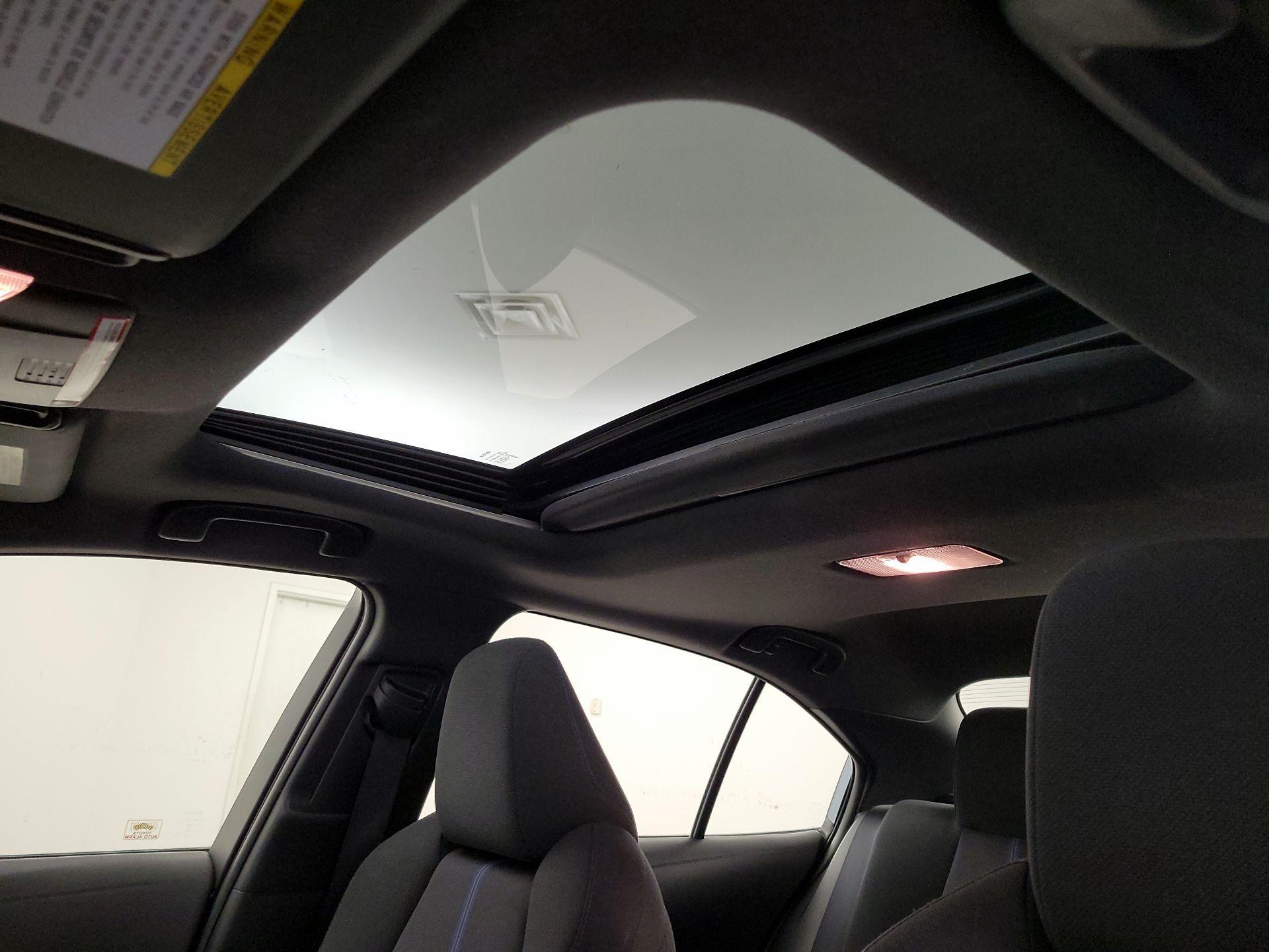 Thumbnail: 2020 Toyota Corolla - 19