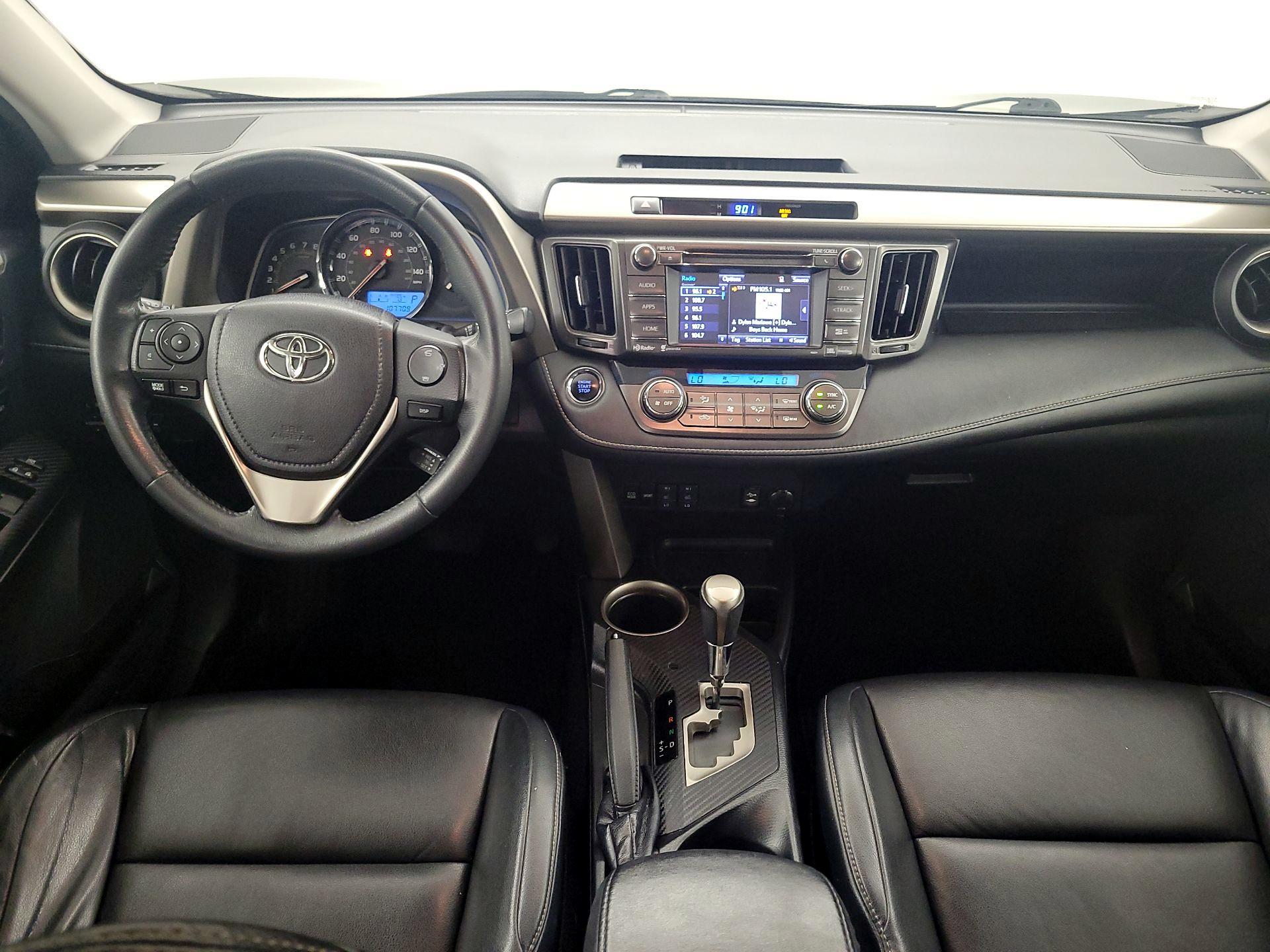 Thumbnail: 2015 Toyota RAV4 - 9