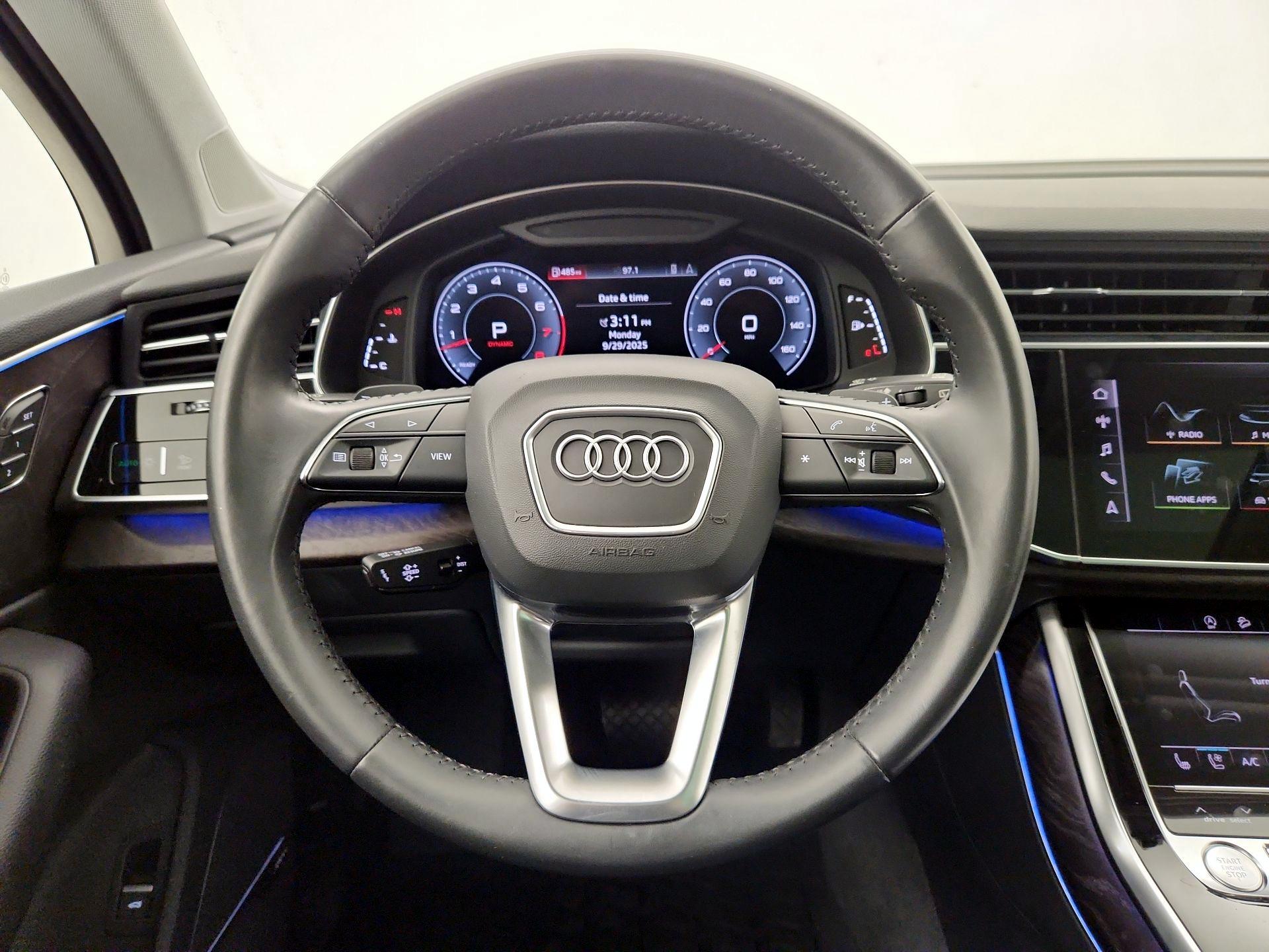 Thumbnail: 2020 Audi Q7 - 10