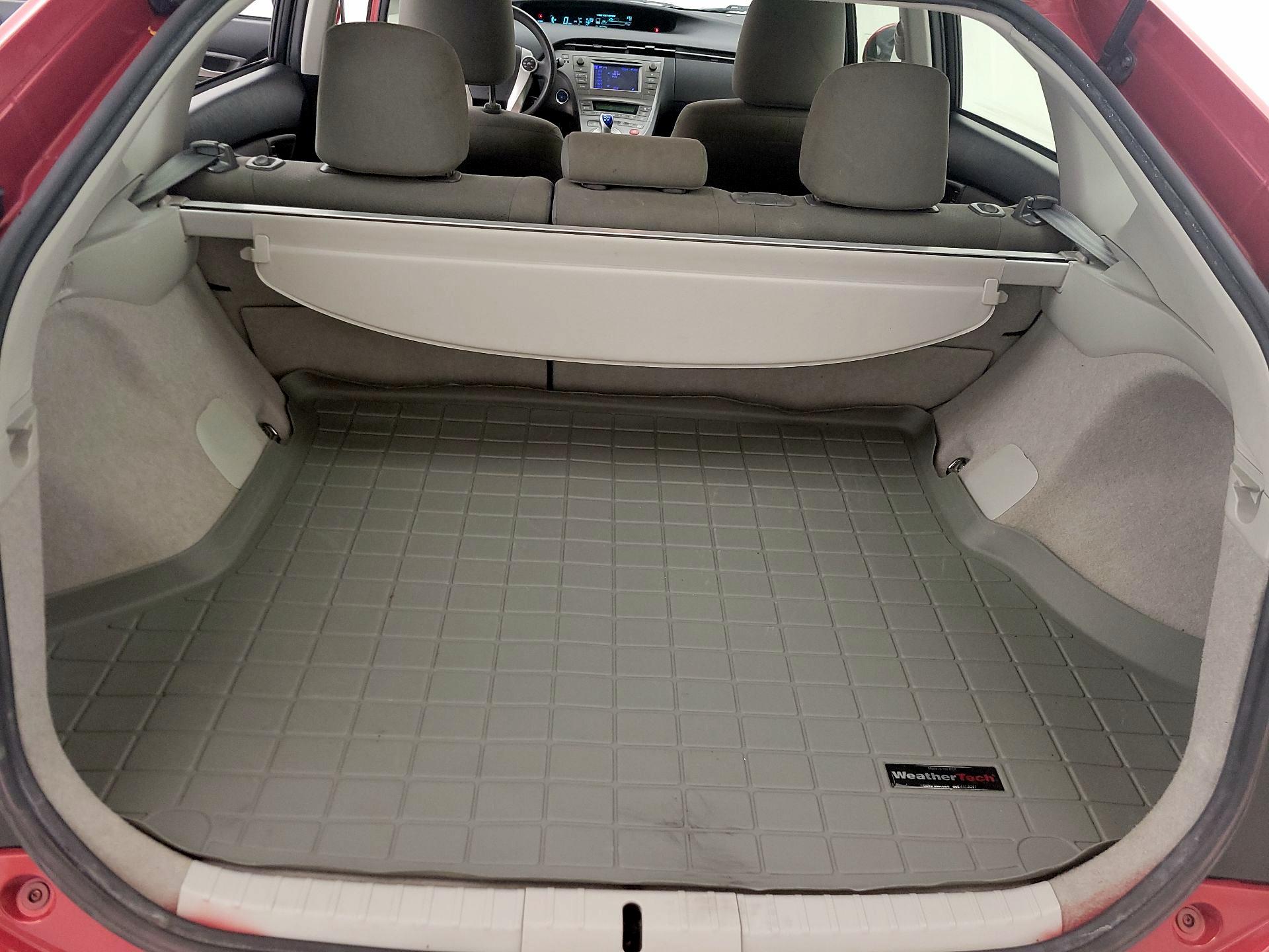 Thumbnail: 2015 Toyota Prius - 20