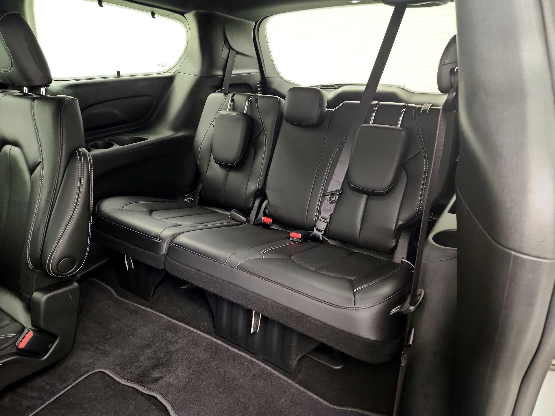 Thumbnail: 2022 Chrysler Pacifica - 20