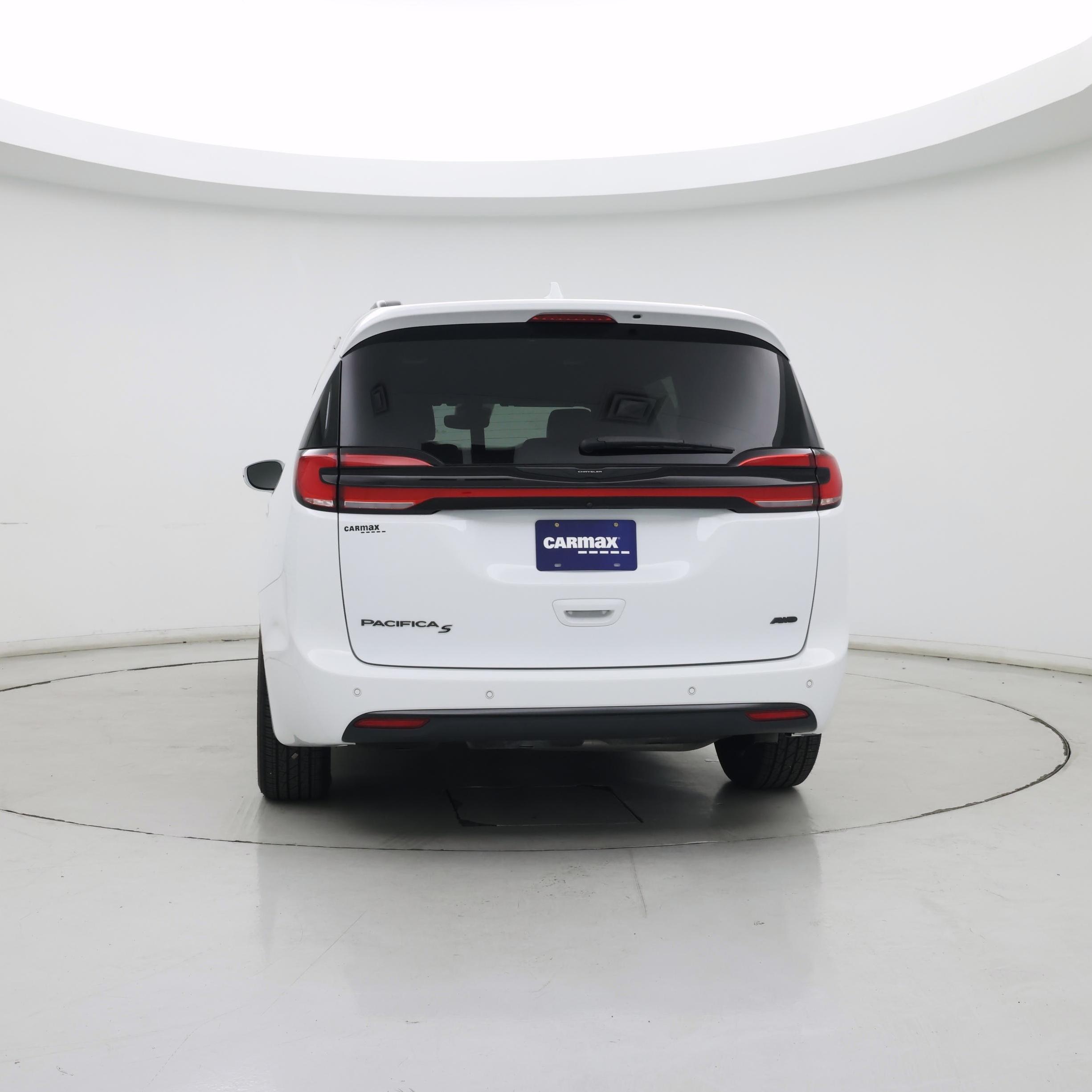 Thumbnail: 2022 Chrysler Pacifica - 6