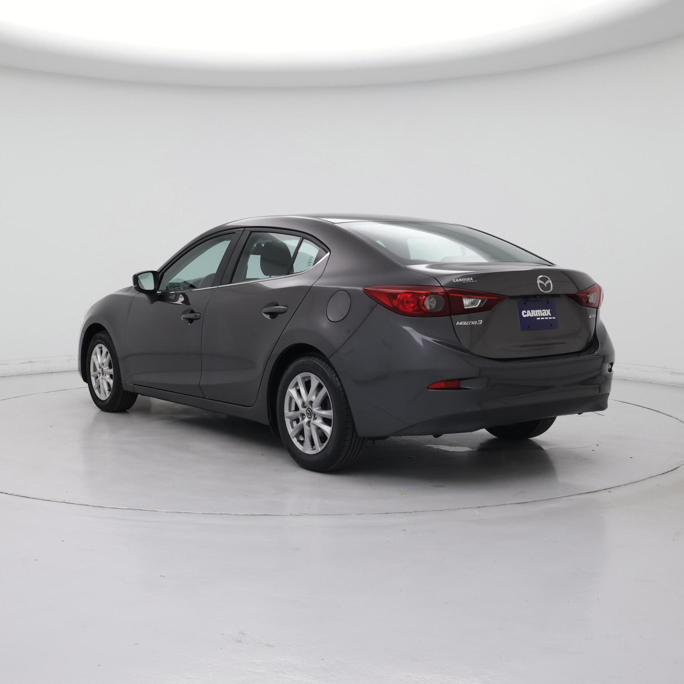 Thumbnail: 2017 Mazda Mazda3 - 2