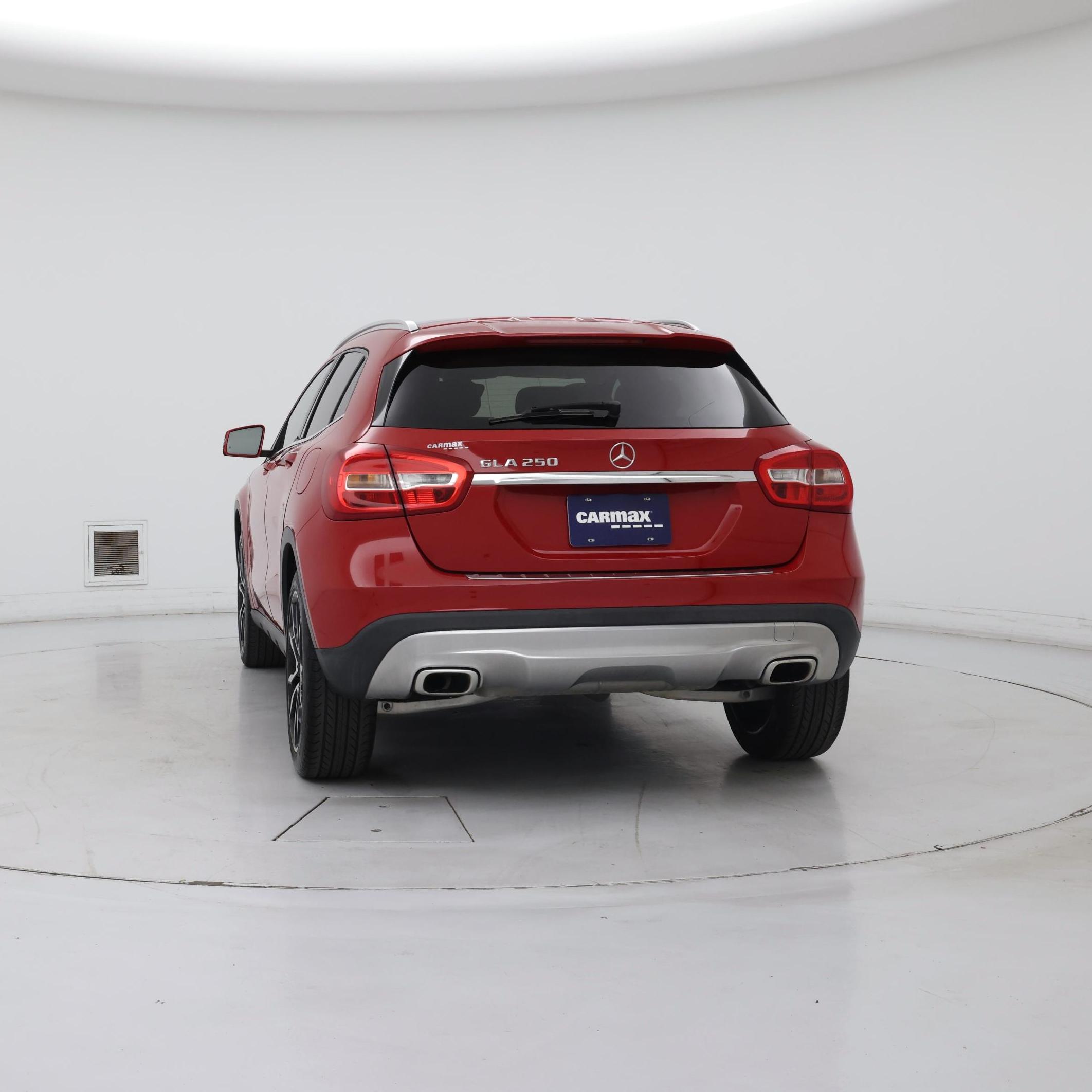 Thumbnail: 2016 Mercedes-Benz GLA - 6