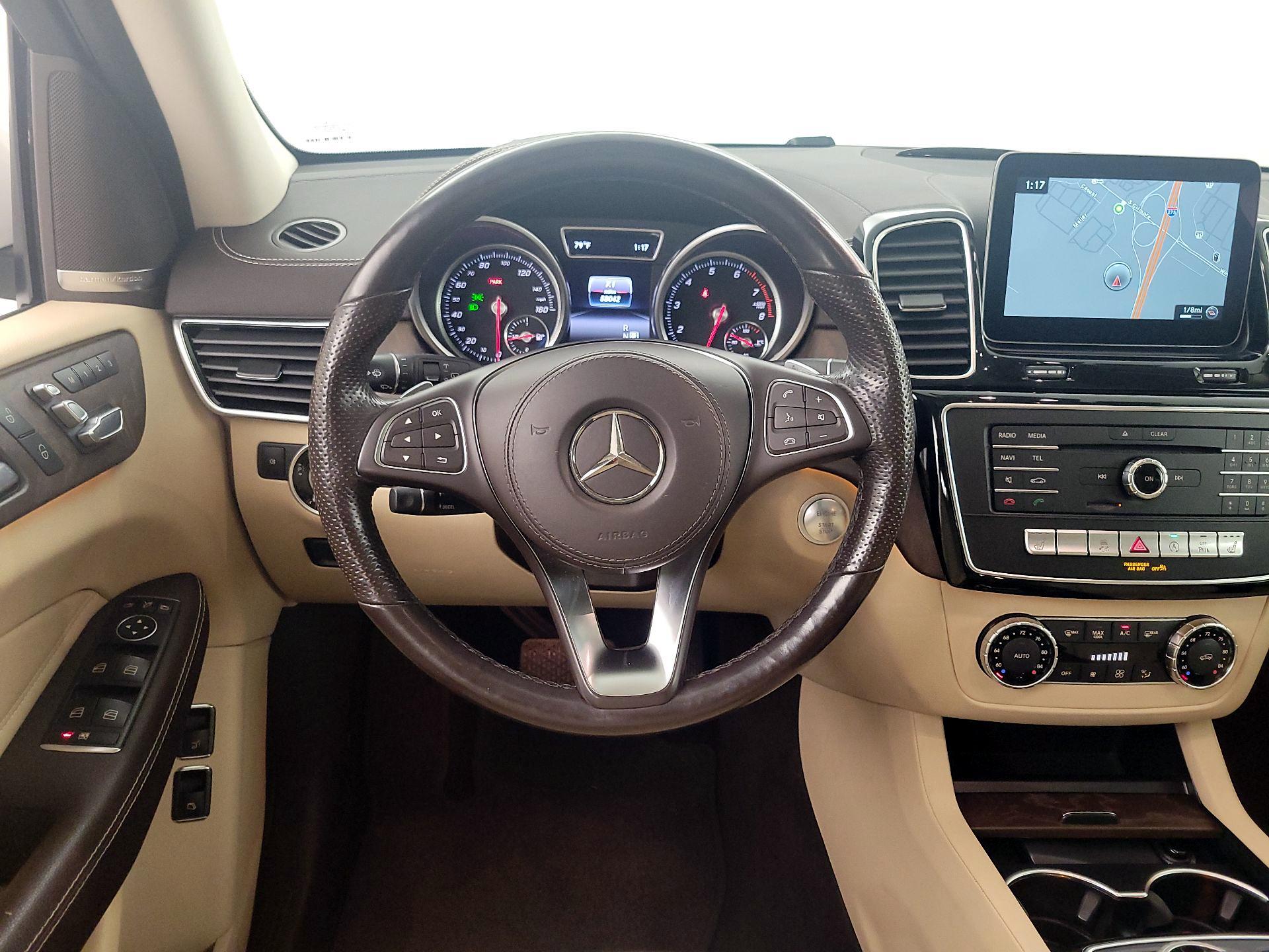 Thumbnail: 2017 Mercedes-Benz GLS - 10