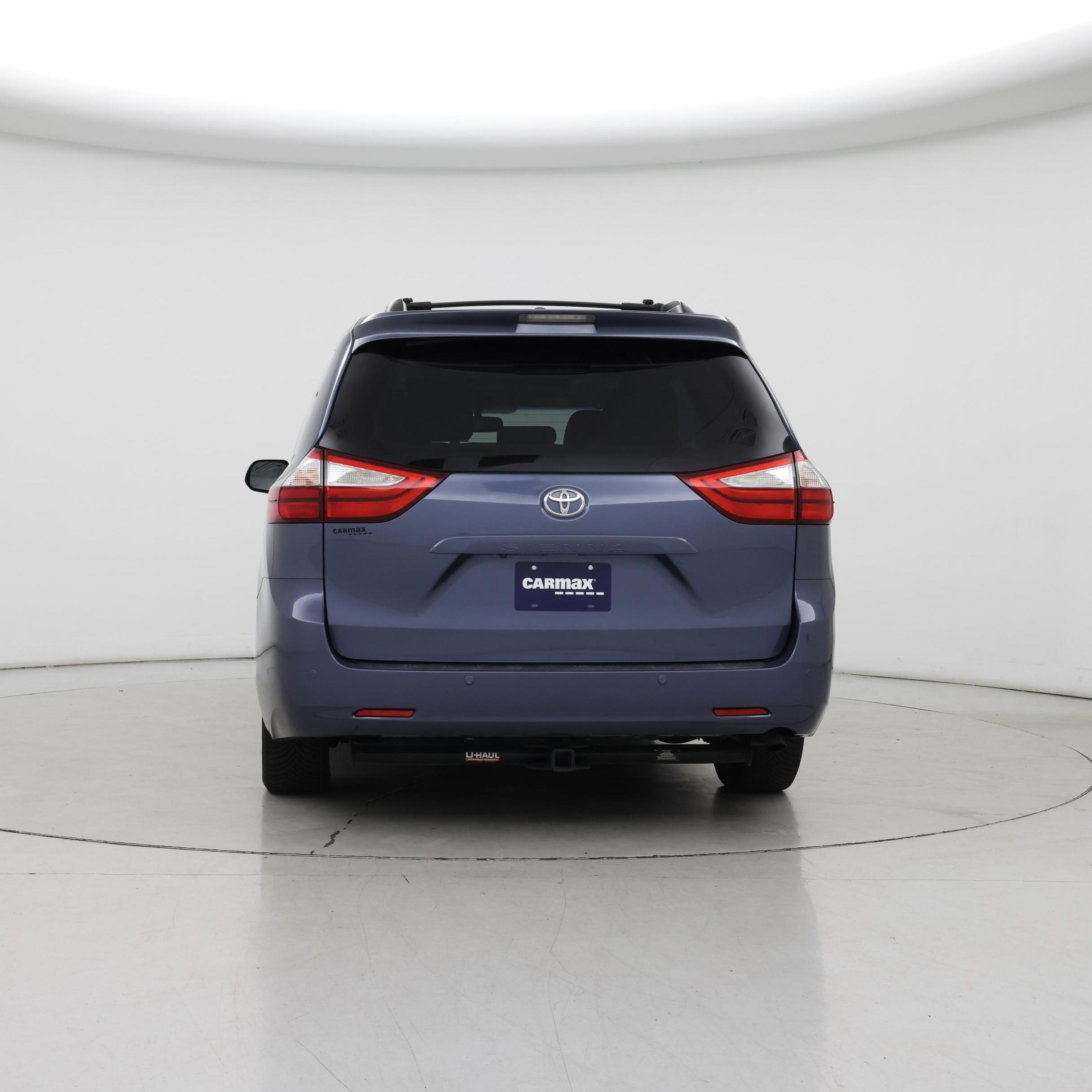 Thumbnail: 2015 Toyota Sienna - 6