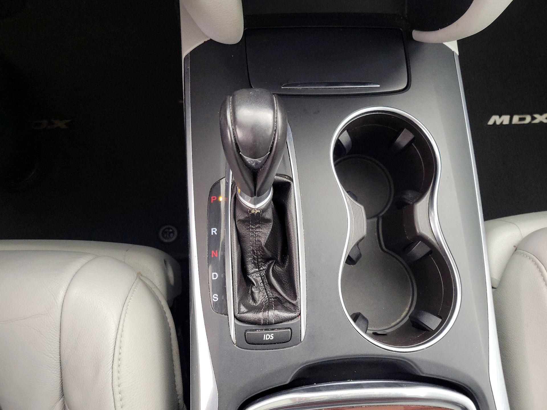 Thumbnail: 2015 Acura MDX - 18