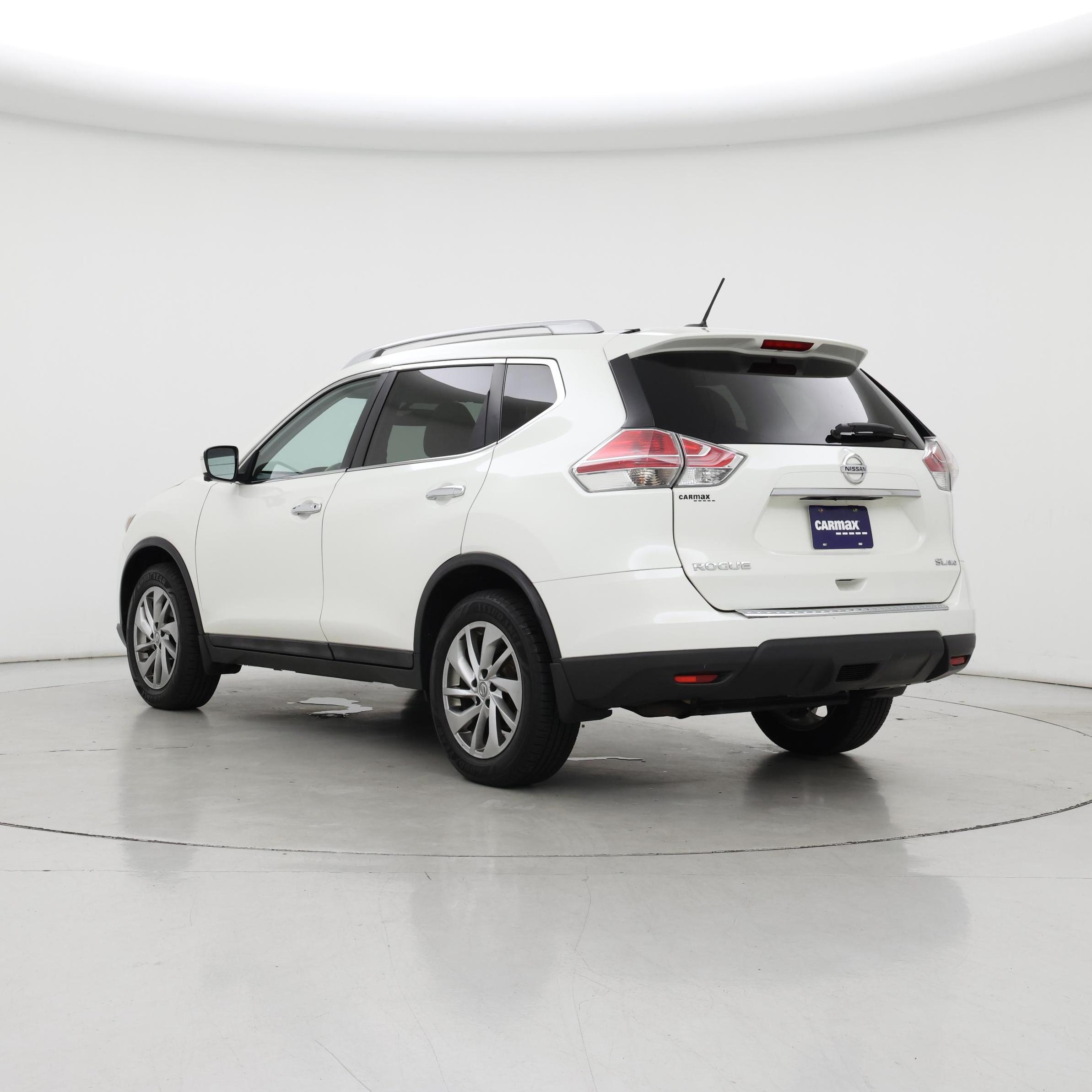 Thumbnail: 2015 Nissan Rogue - 2