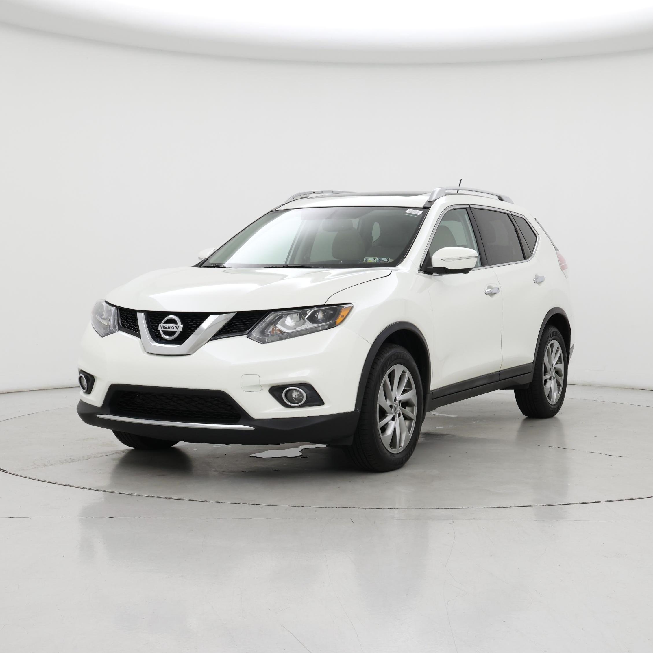 Thumbnail: 2015 Nissan Rogue - 4