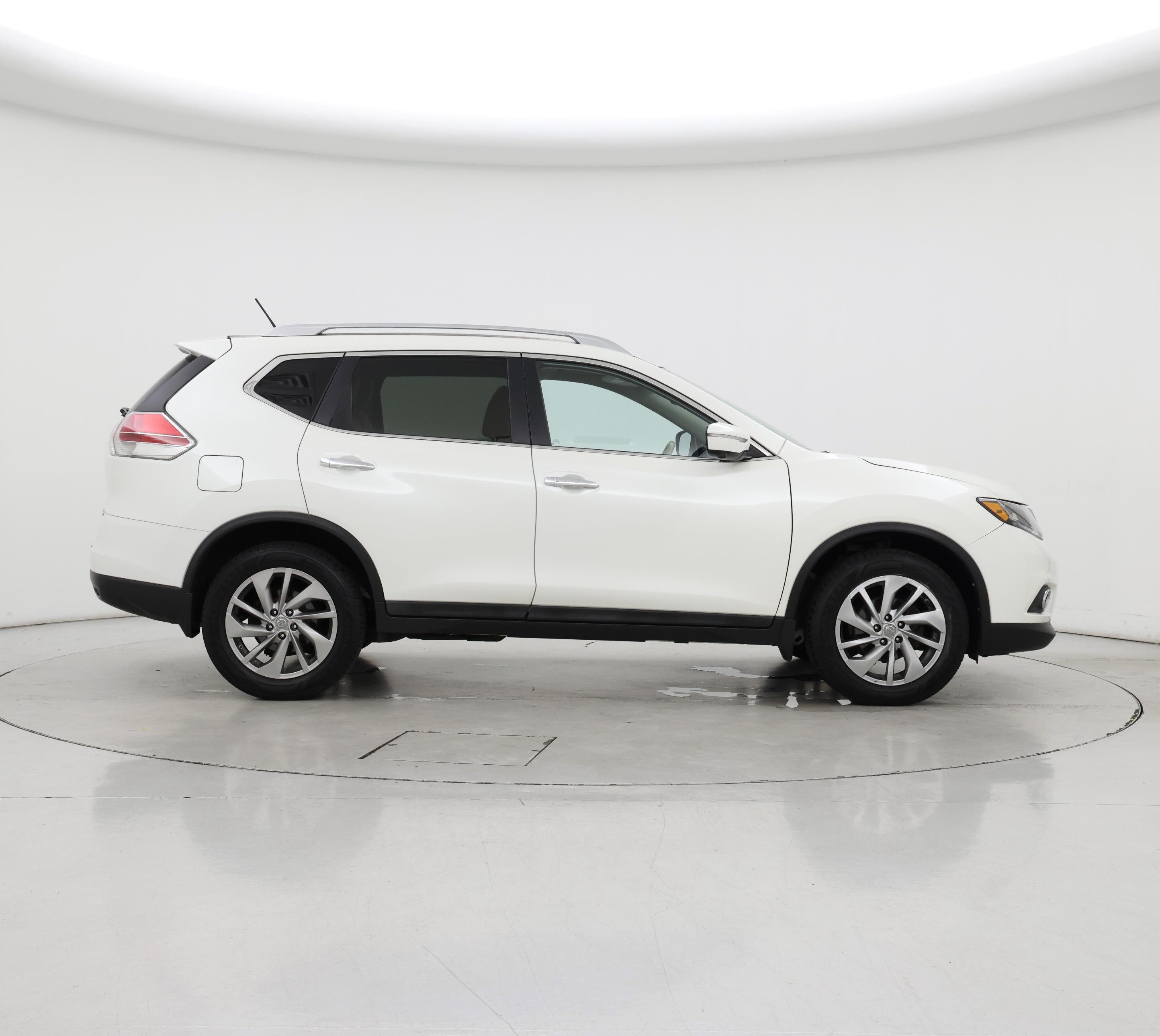 Thumbnail: 2015 Nissan Rogue - 7