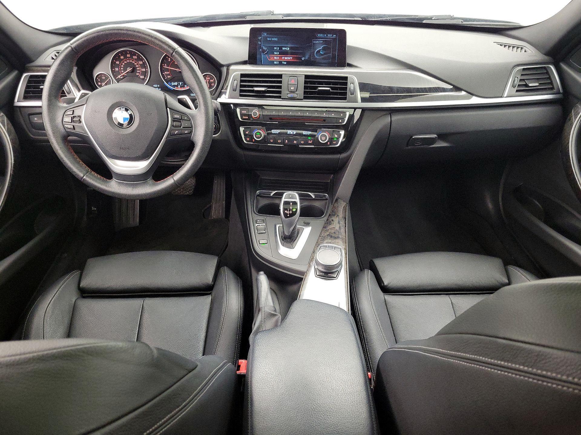 Thumbnail: 2017 BMW 3 Series - 9
