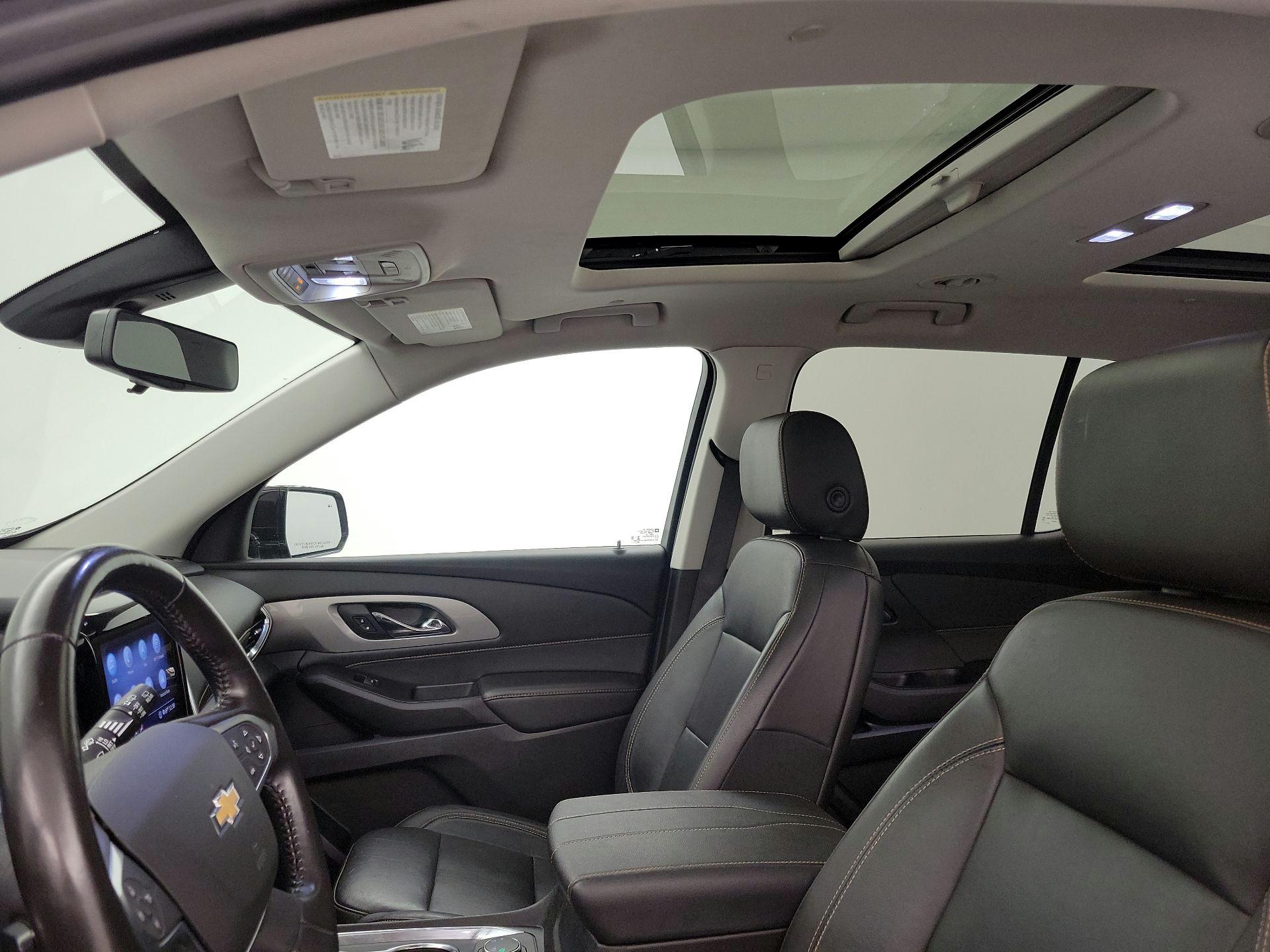 Thumbnail: 2020 Chevrolet Traverse - 19
