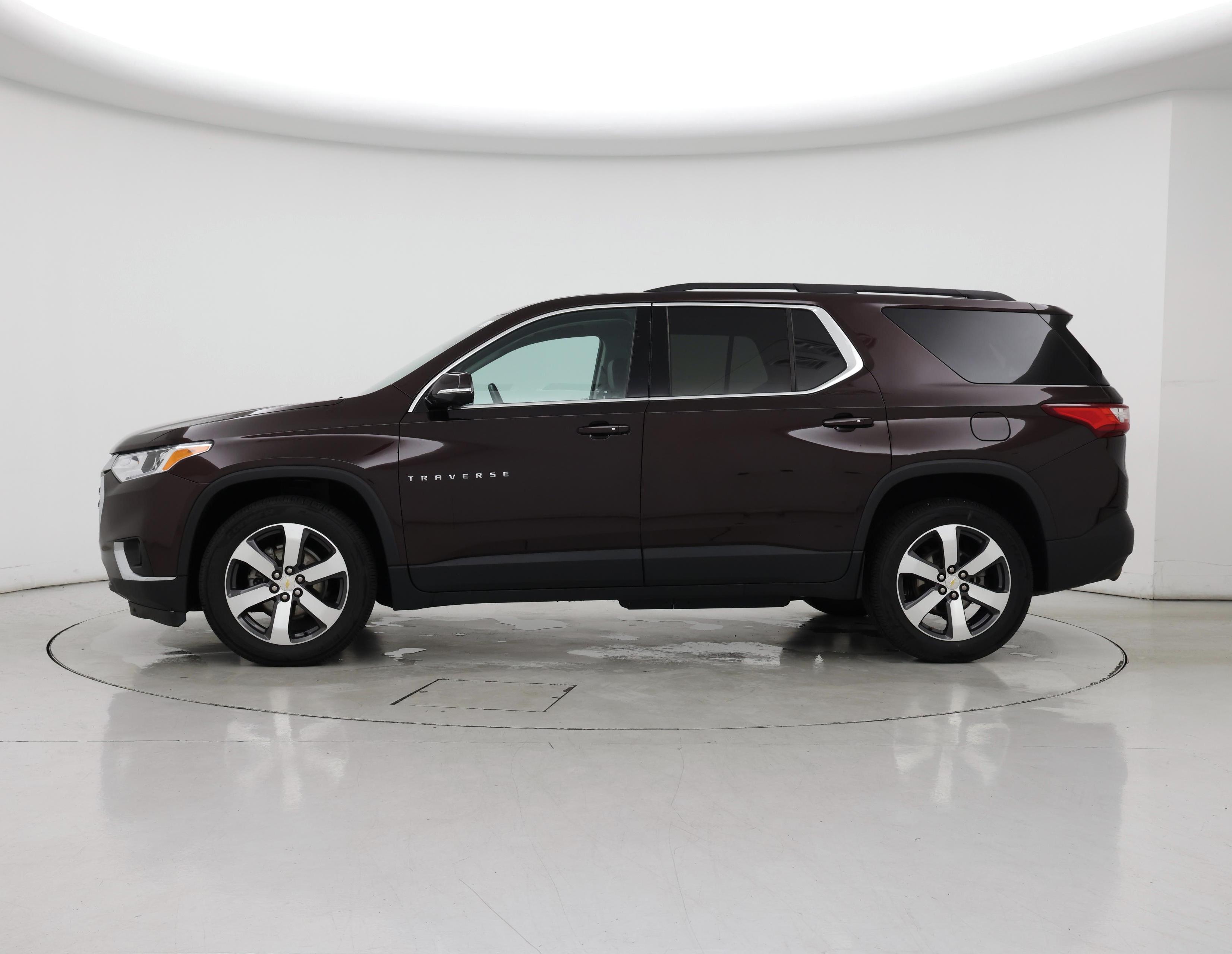 Thumbnail: 2020 Chevrolet Traverse - 3