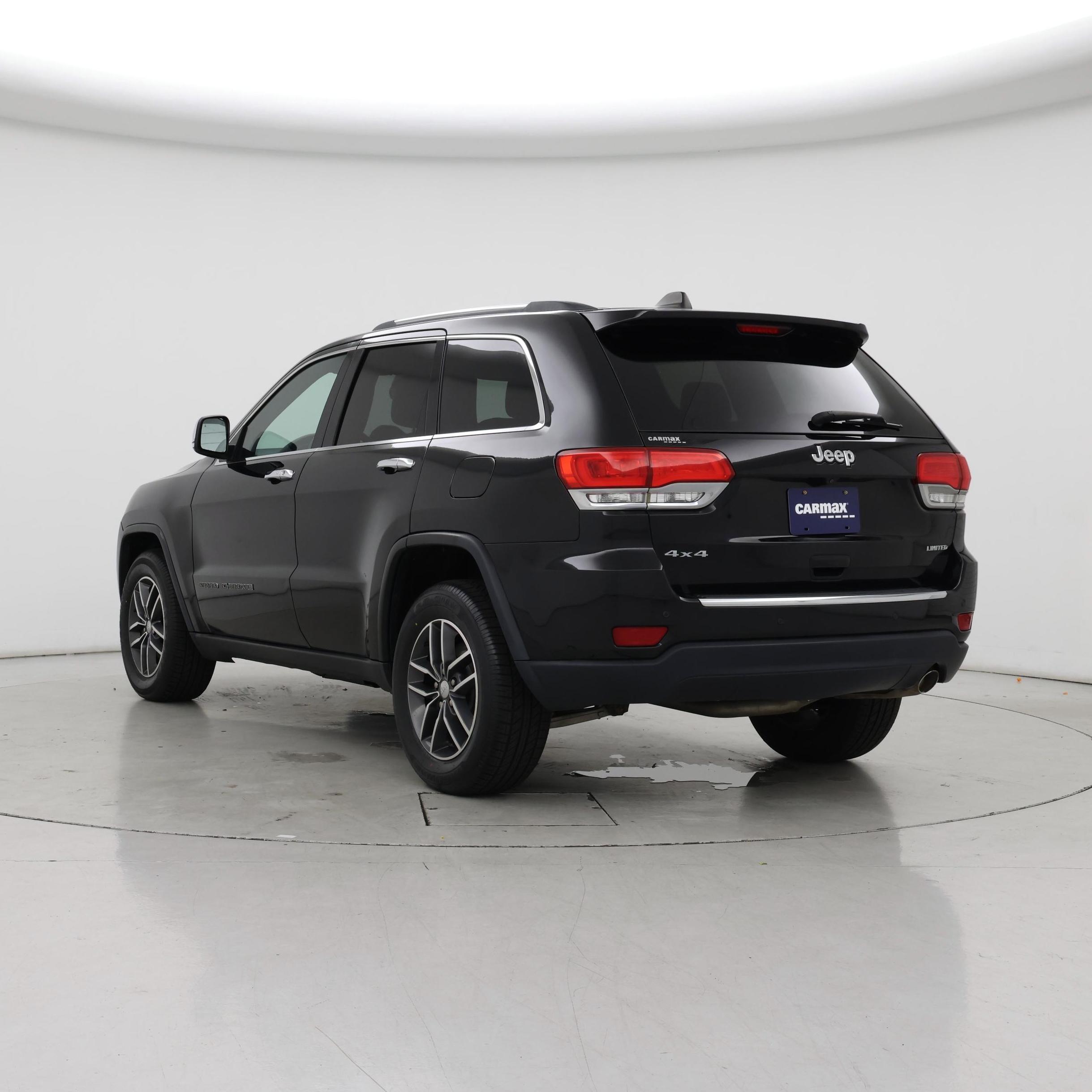 Thumbnail: 2017 Jeep Grand Cherokee - 2