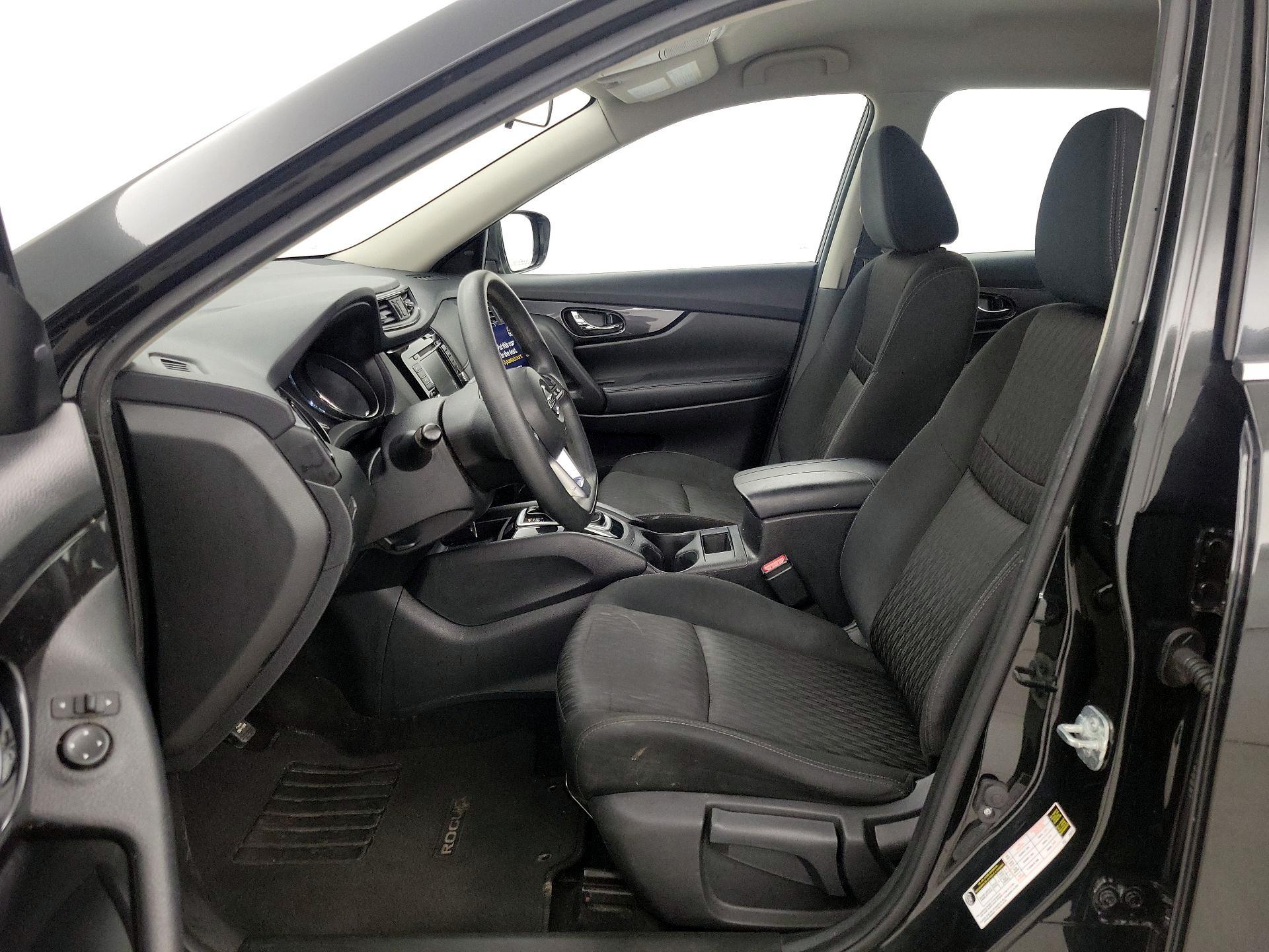 Thumbnail: 2018 Nissan Rogue - 11