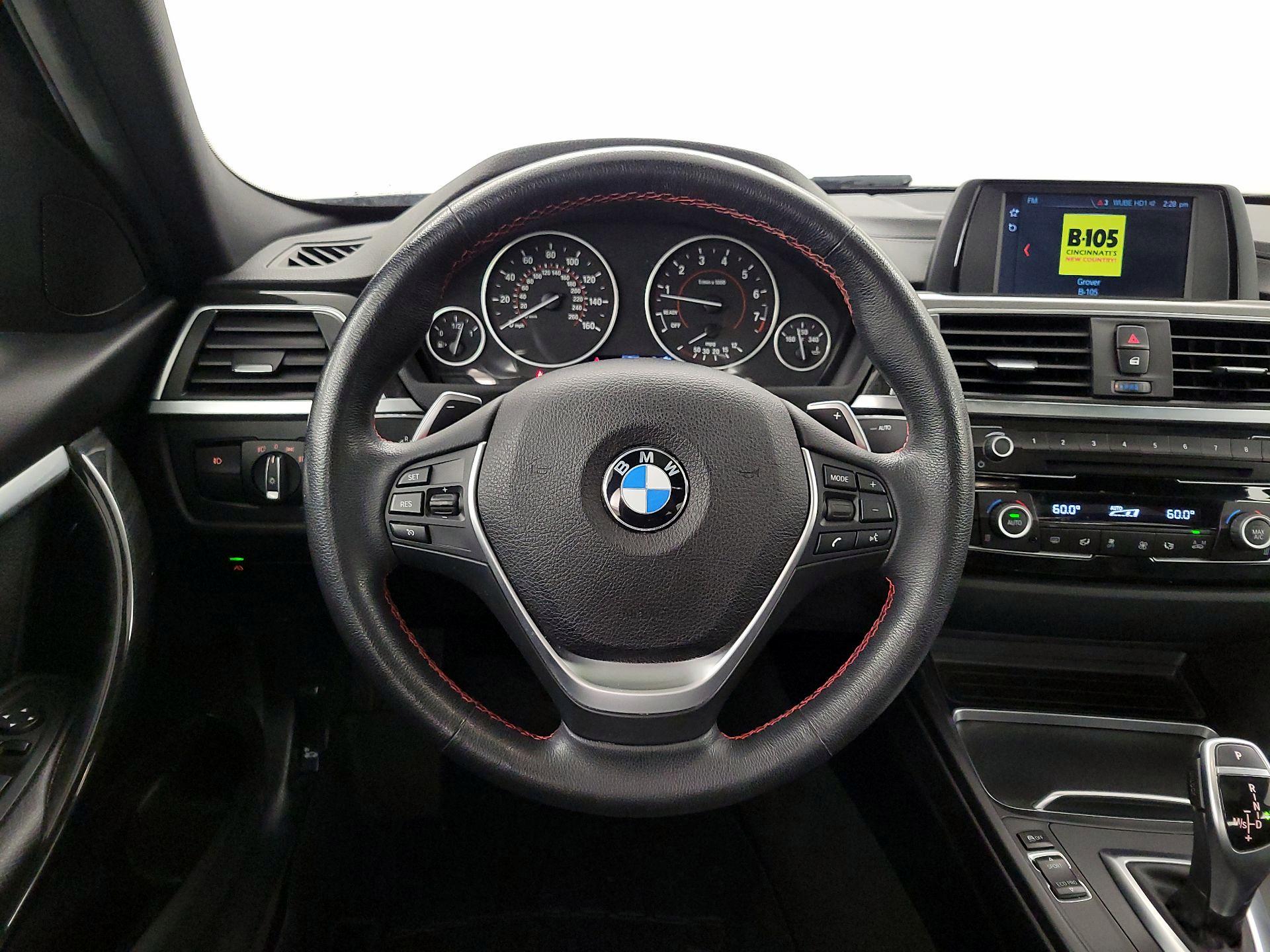 Thumbnail: 2018 BMW 3 Series - 10