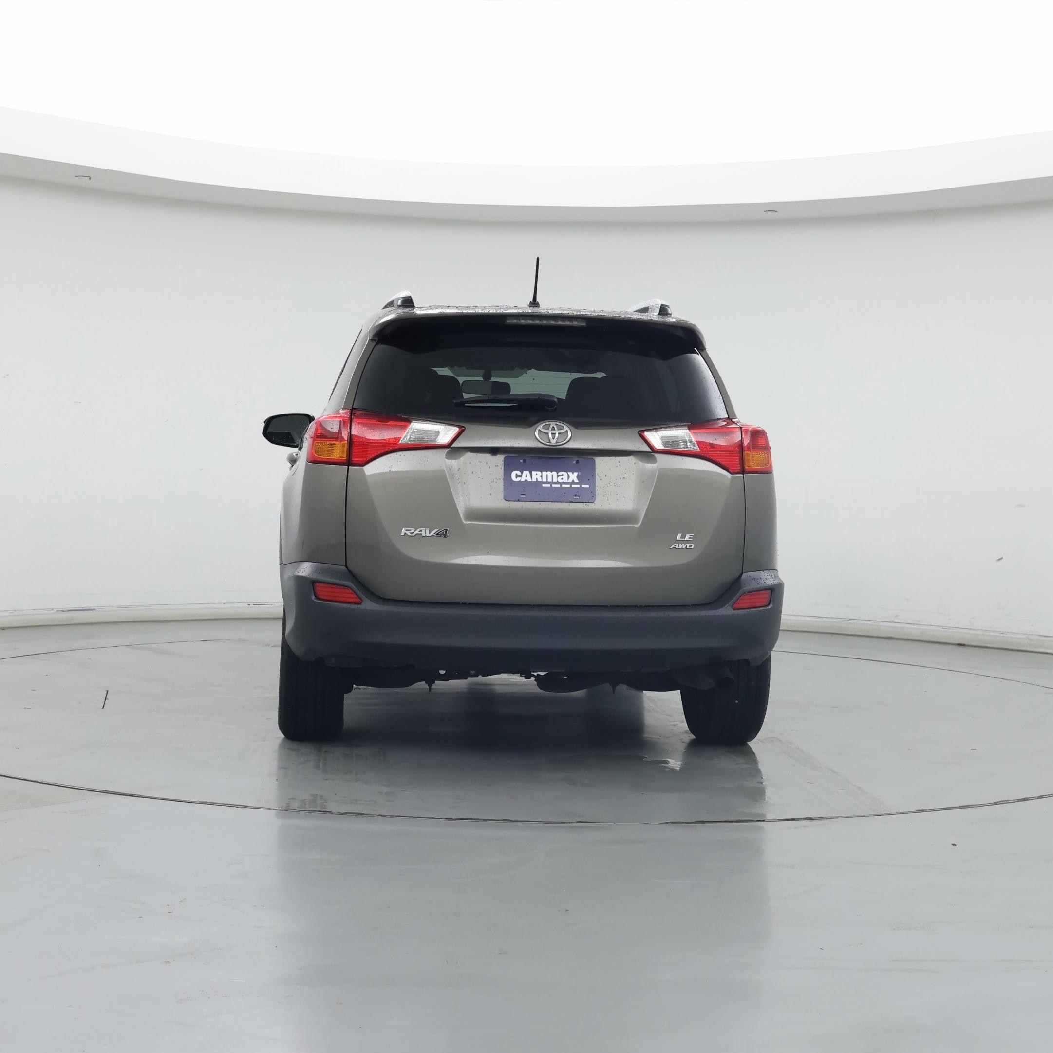 Thumbnail: 2015 Toyota RAV4 - 6