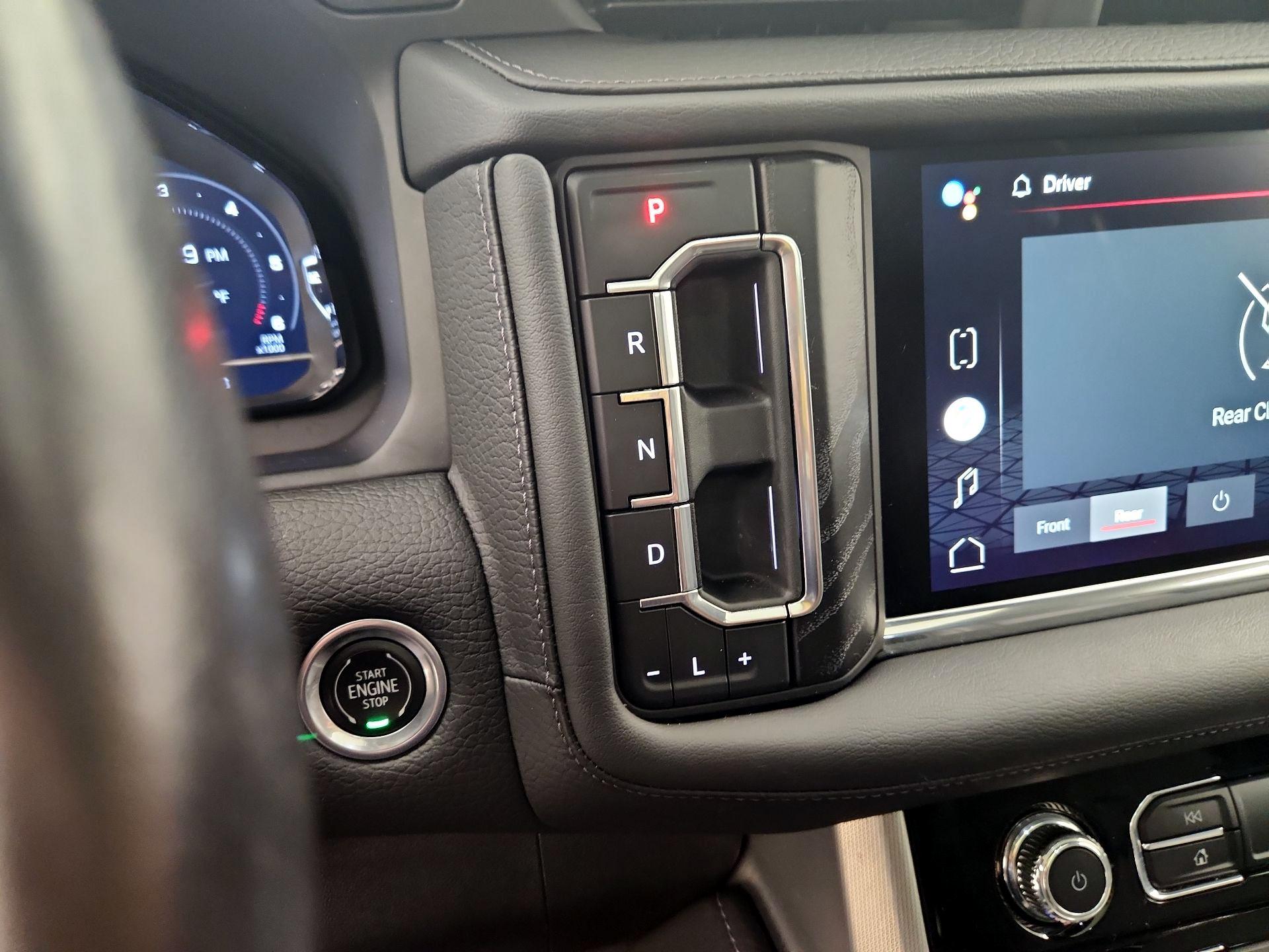 Thumbnail: 2022 GMC Yukon XL - 18