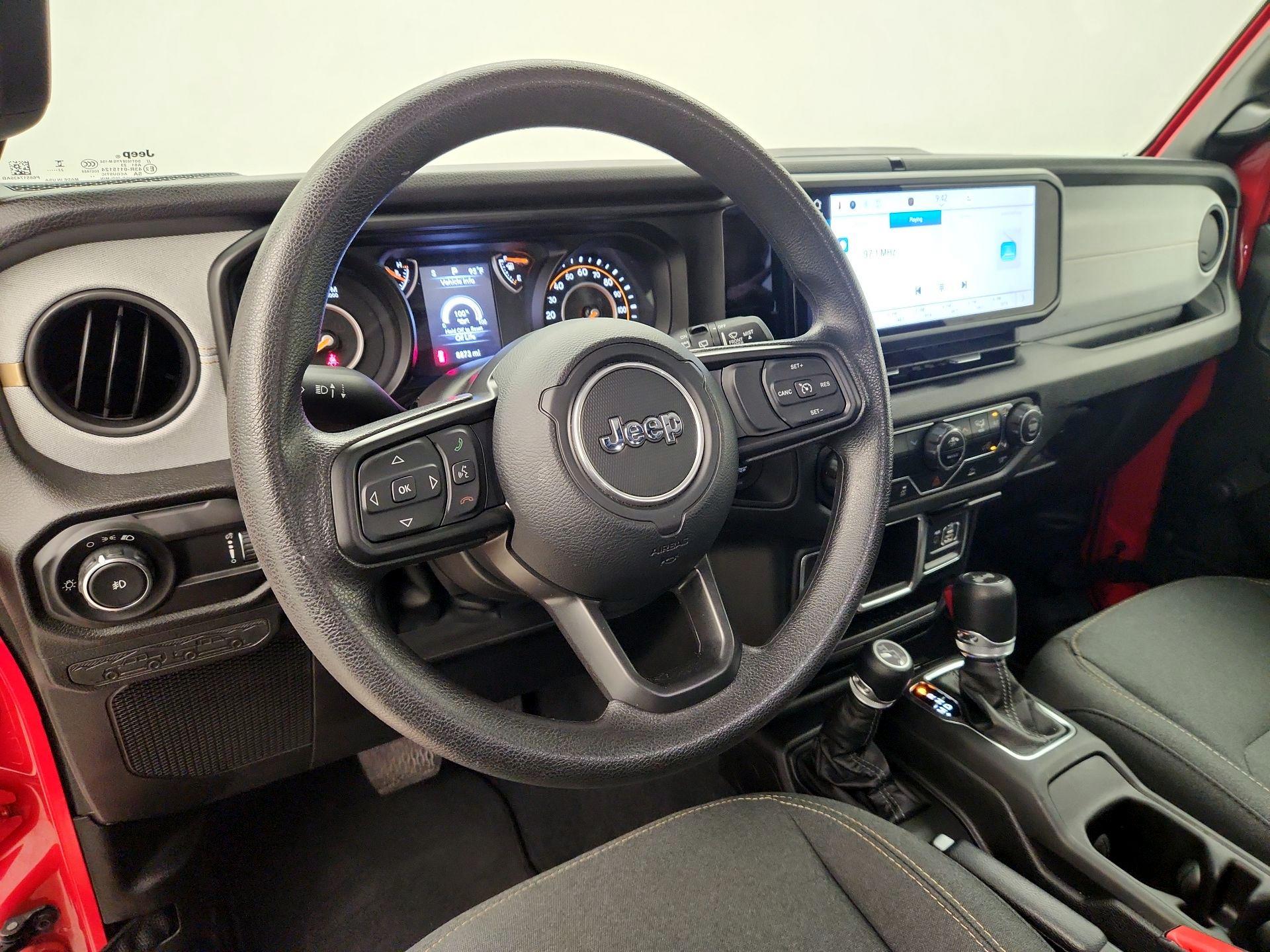 Thumbnail: 2024 Jeep Wrangler - 9