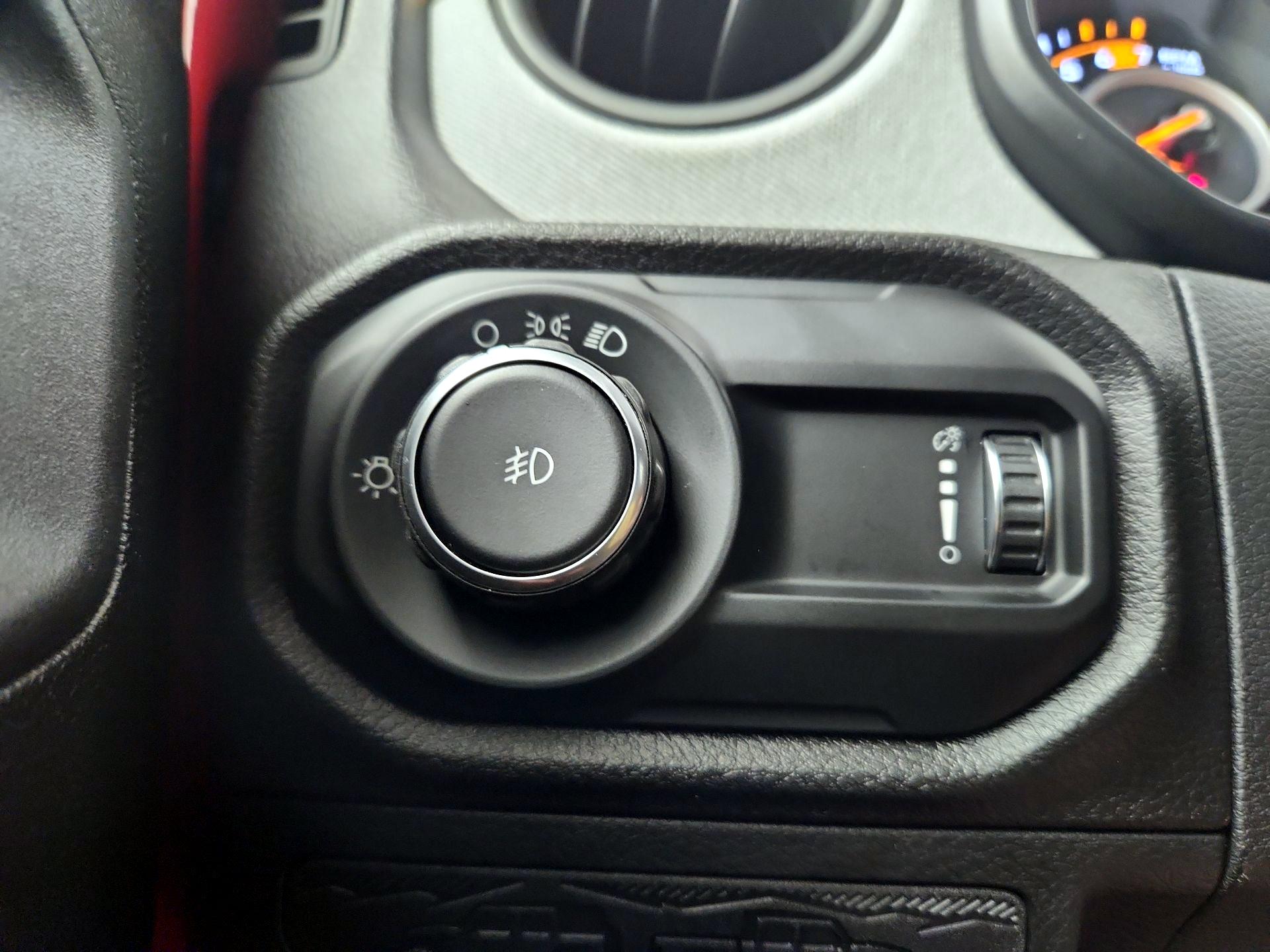 Thumbnail: 2024 Jeep Wrangler - 13