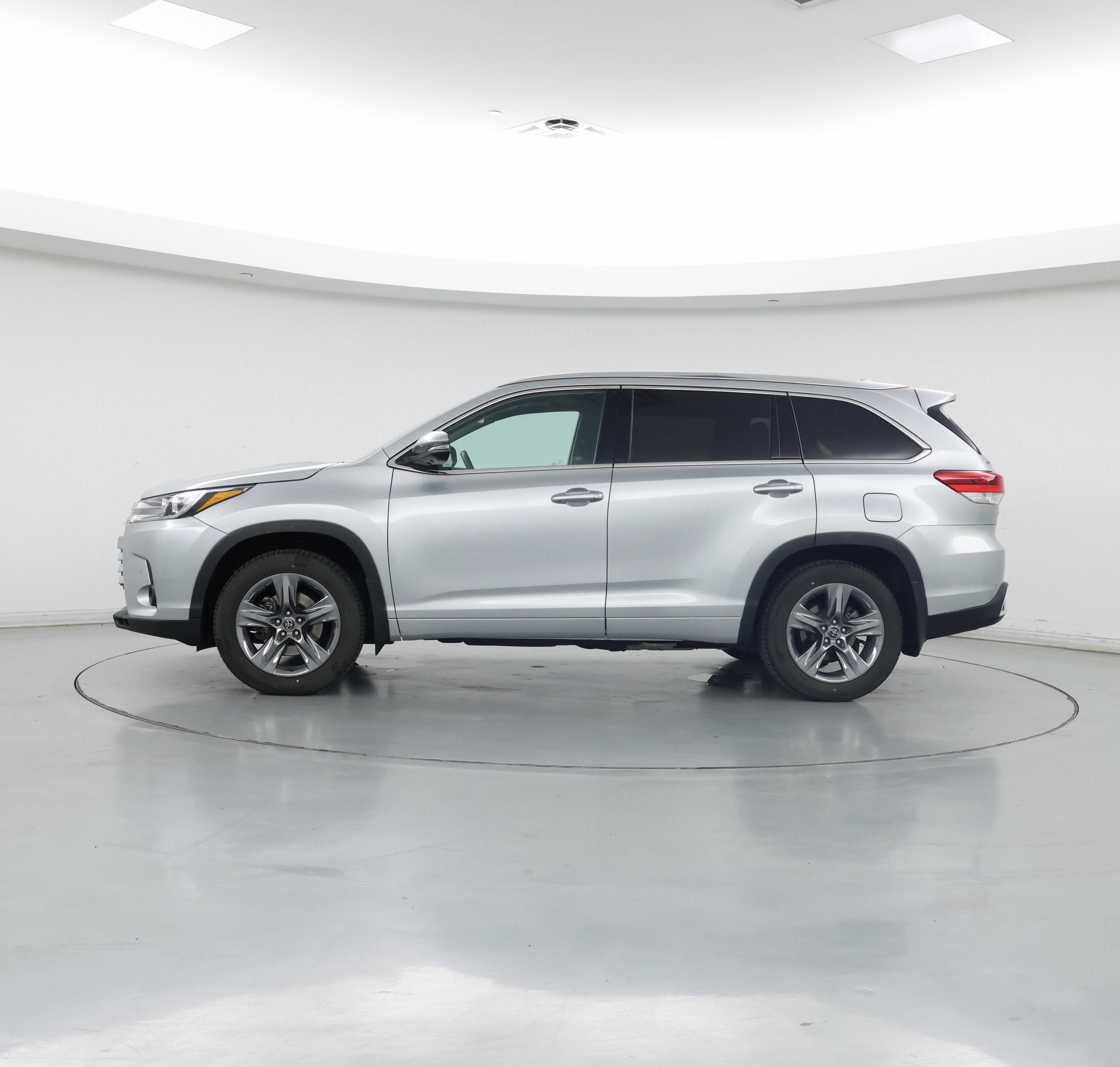 Thumbnail: 2019 Toyota Highlander - 3