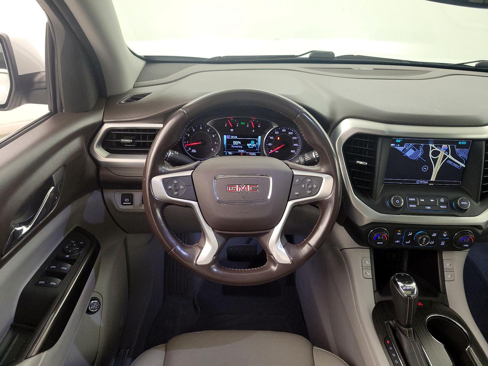 Thumbnail: 2018 GMC Acadia - 10