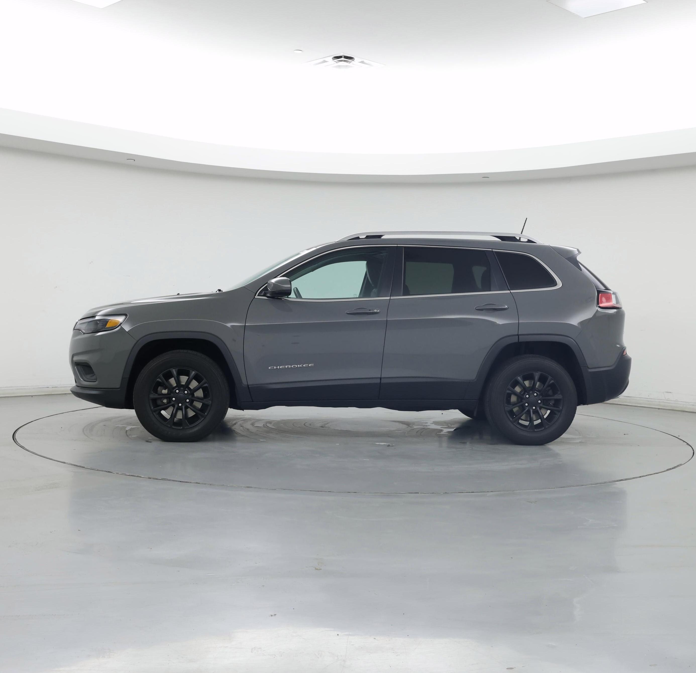 Thumbnail: 2020 Jeep Cherokee - 3