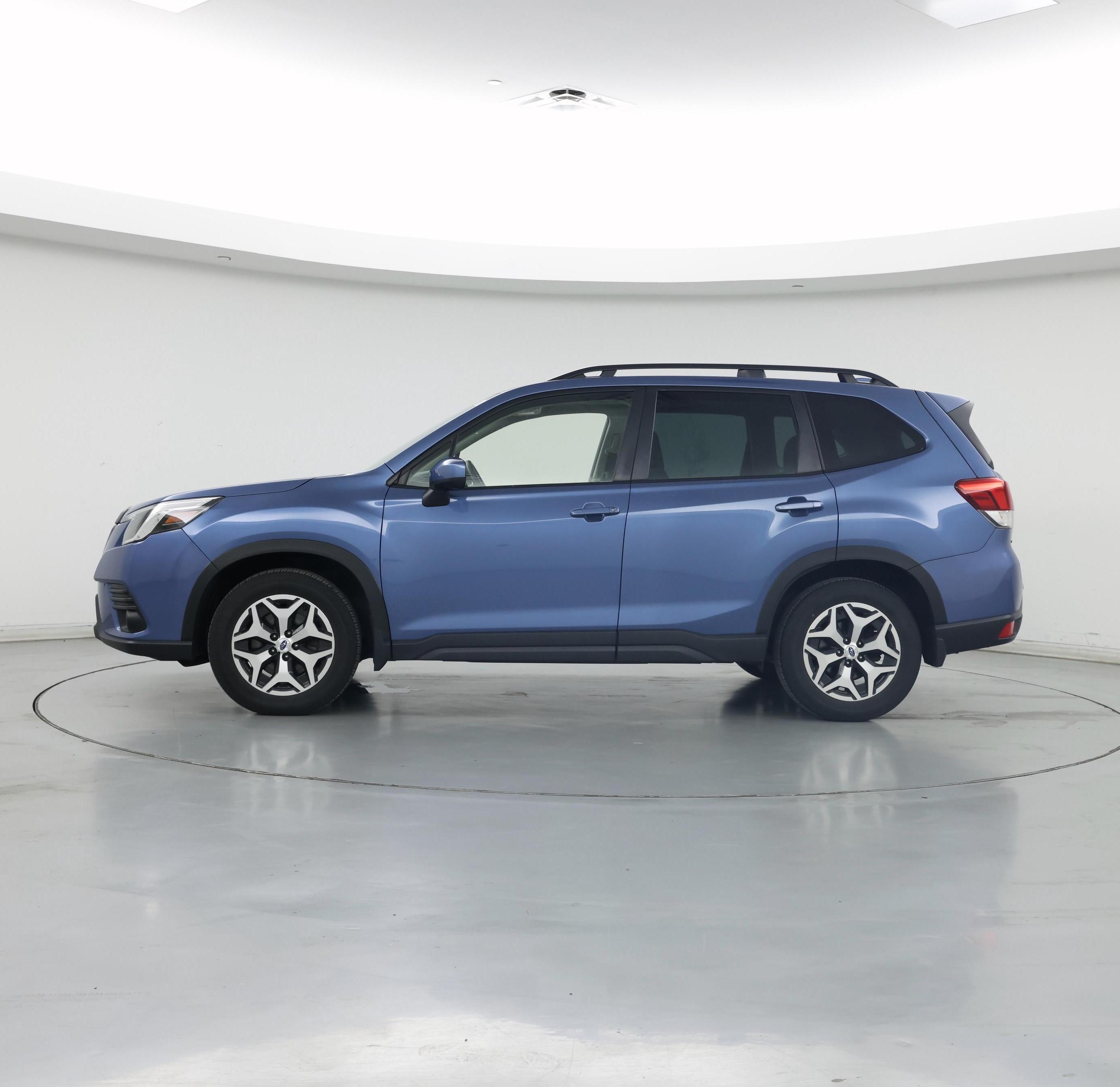 Thumbnail: 2023 Subaru Forester - 3