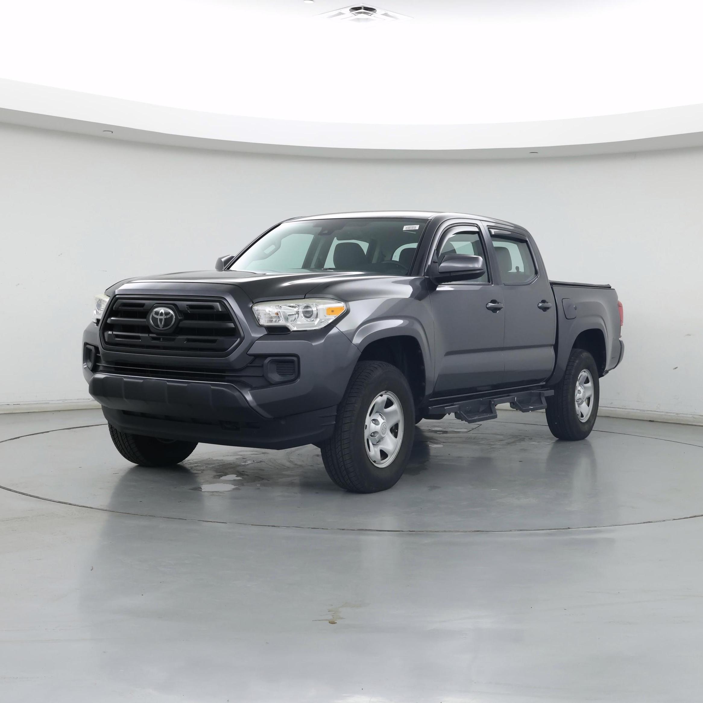 Thumbnail: 2018 Toyota Tacoma - 4