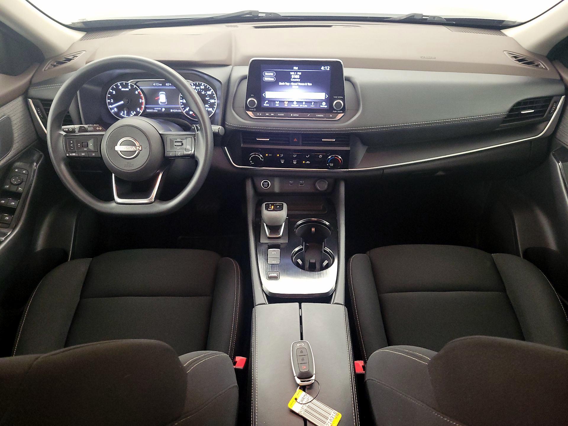 Thumbnail: 2023 Nissan Rogue - 9