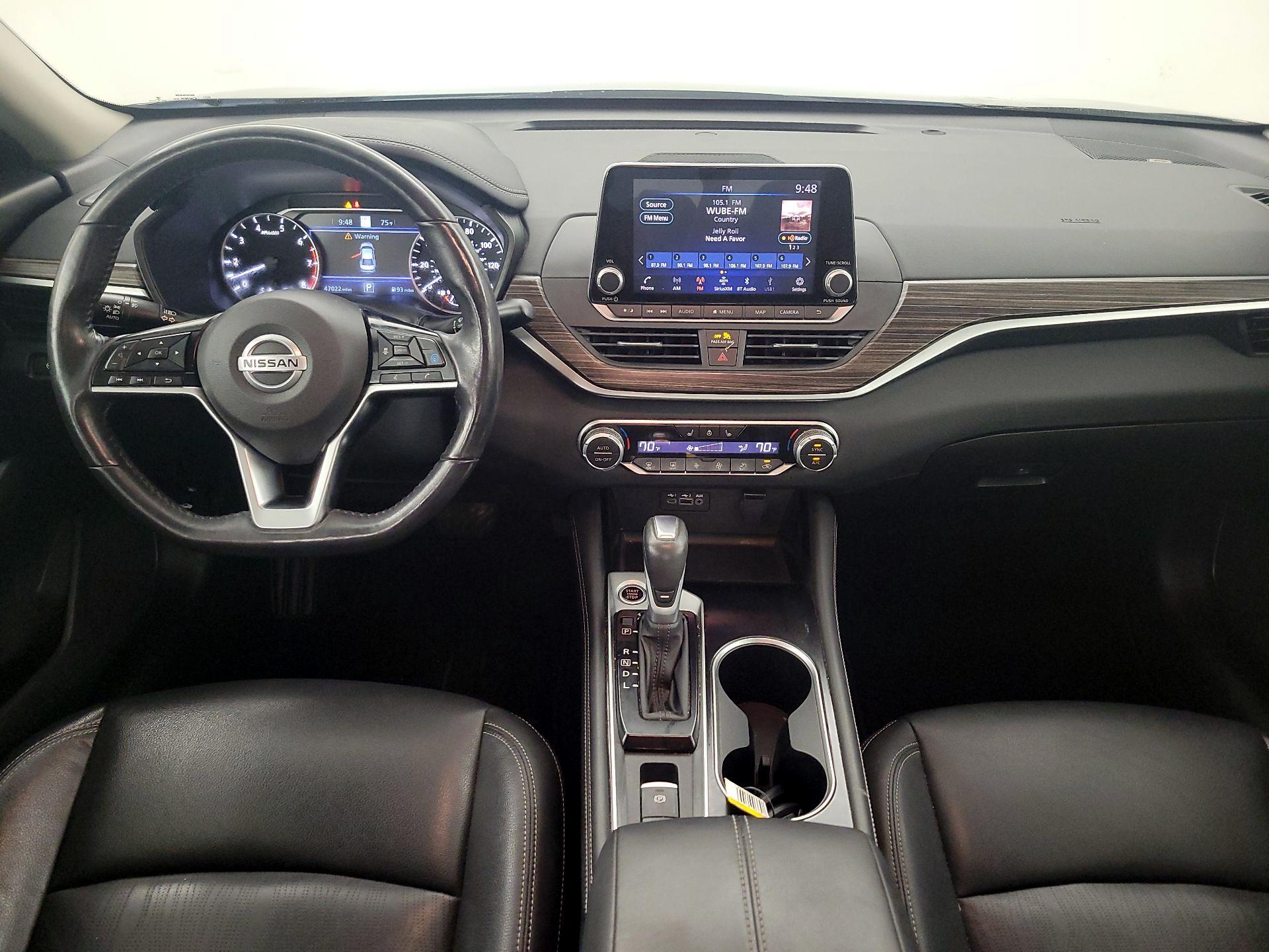 Thumbnail: 2020 Nissan Altima - 9