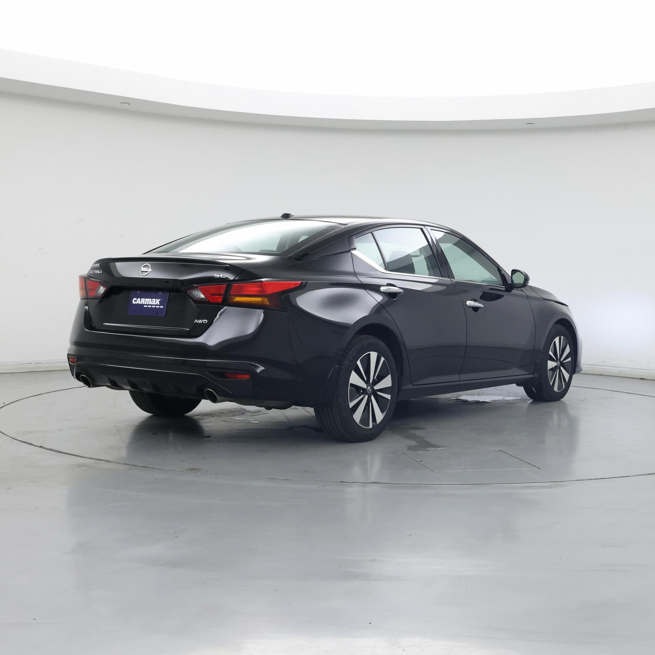 Thumbnail: 2020 Nissan Altima - 8