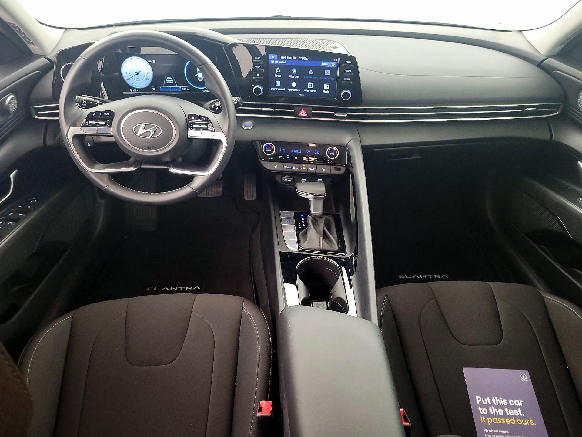 Thumbnail: 2022 Hyundai Elantra - 9