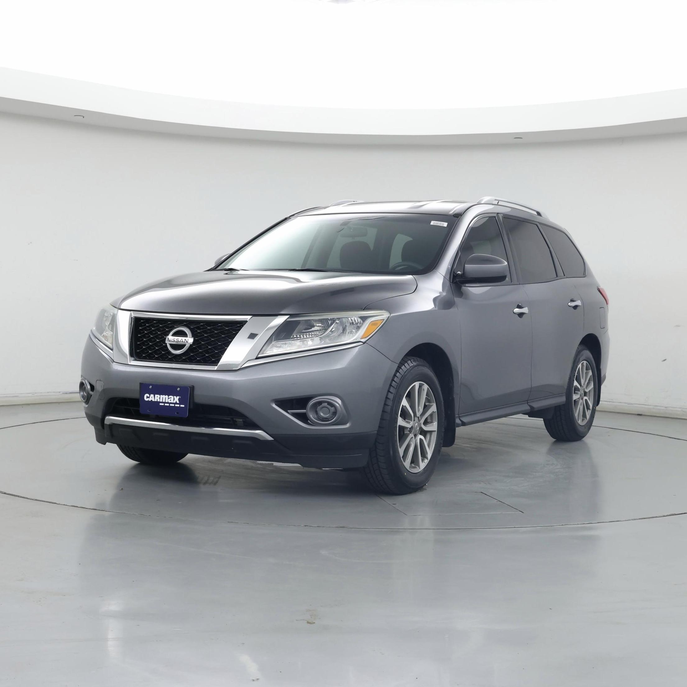Thumbnail: 2015 Nissan Pathfinder - 4
