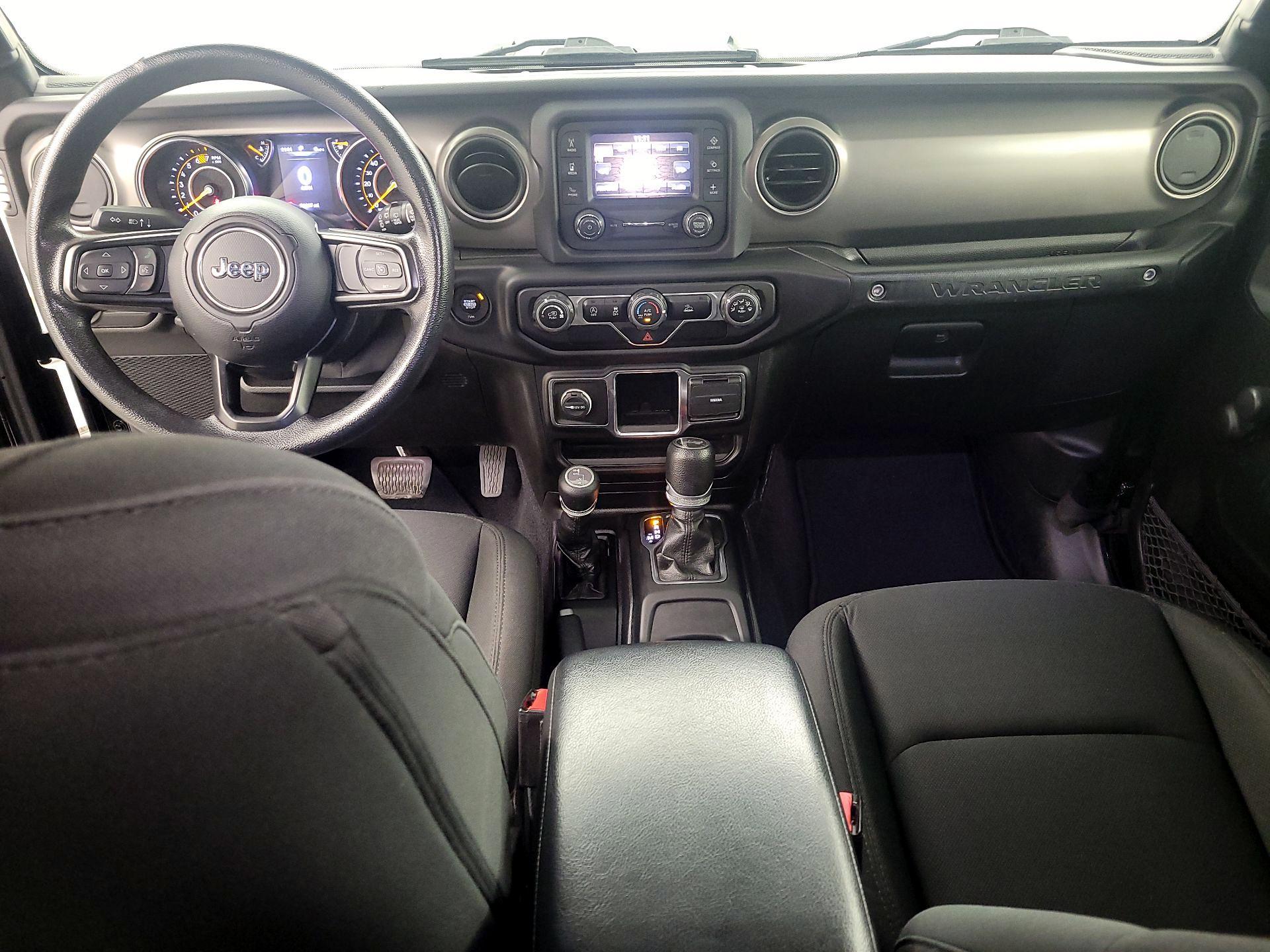 Thumbnail: 2021 Jeep Wrangler - 9