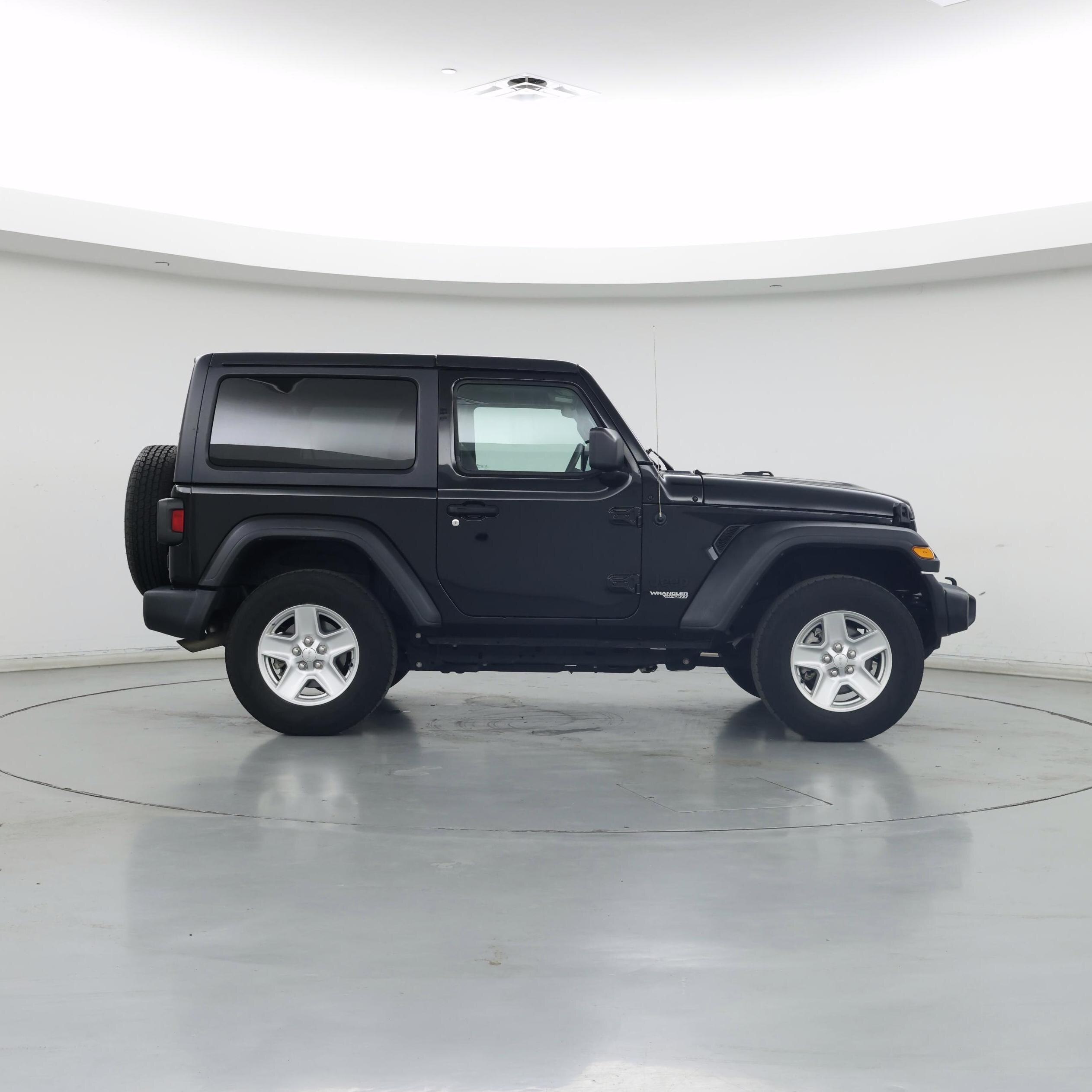 Thumbnail: 2021 Jeep Wrangler - 7