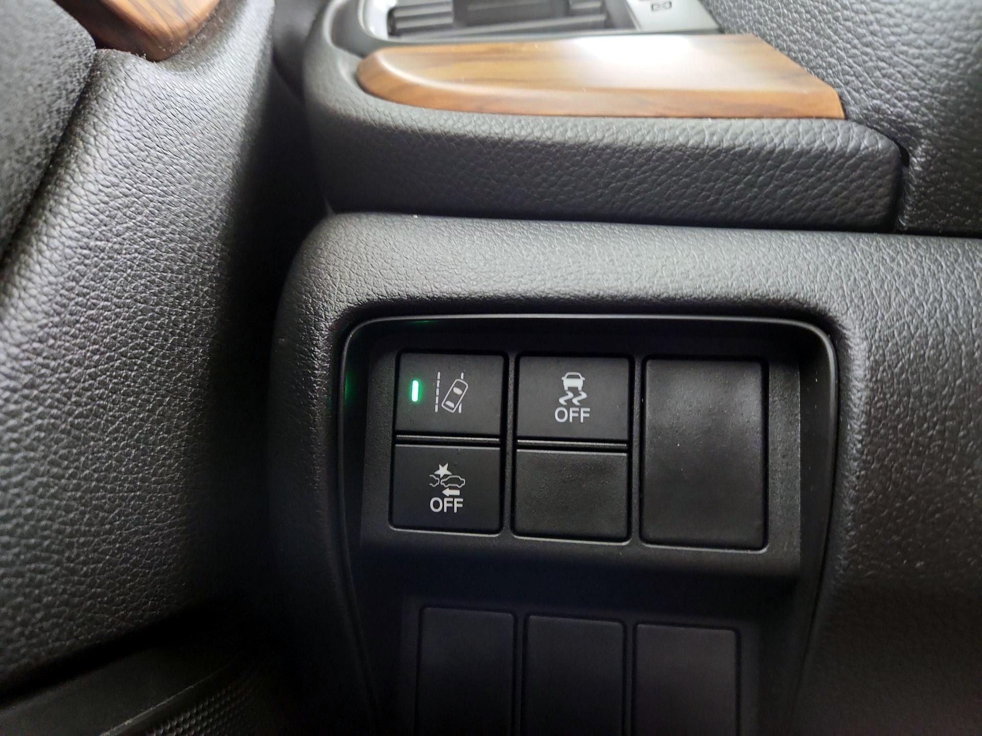 Thumbnail: 2020 Honda CR-V - 13