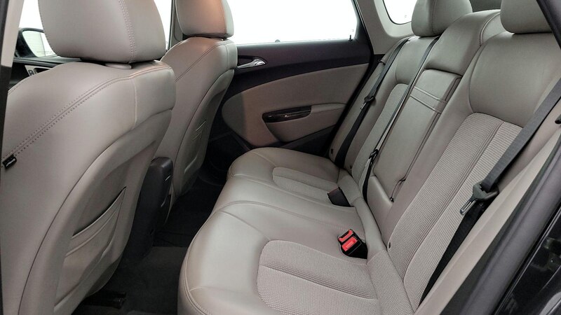 2014 Buick Verano Leather Group 19