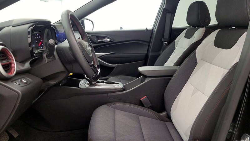 2024 Chevrolet Trax RS 11