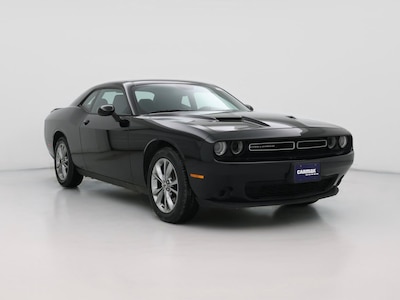 2020 Dodge Challenger SXT -
                Independence, MO