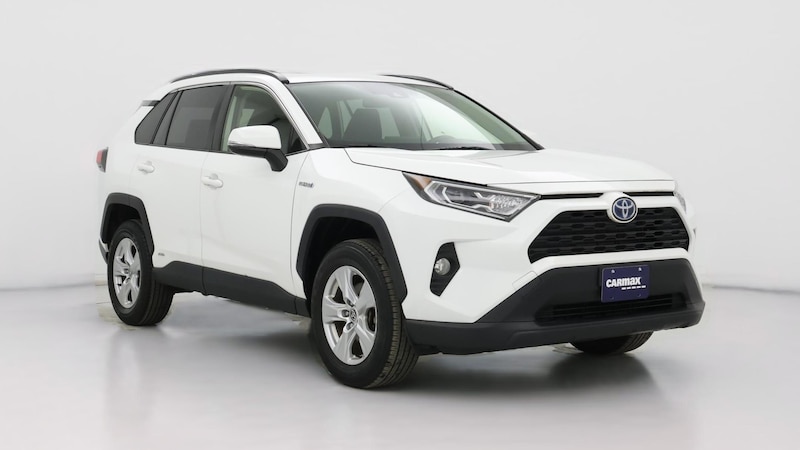 2020 Toyota RAV4 XLE Hero Image