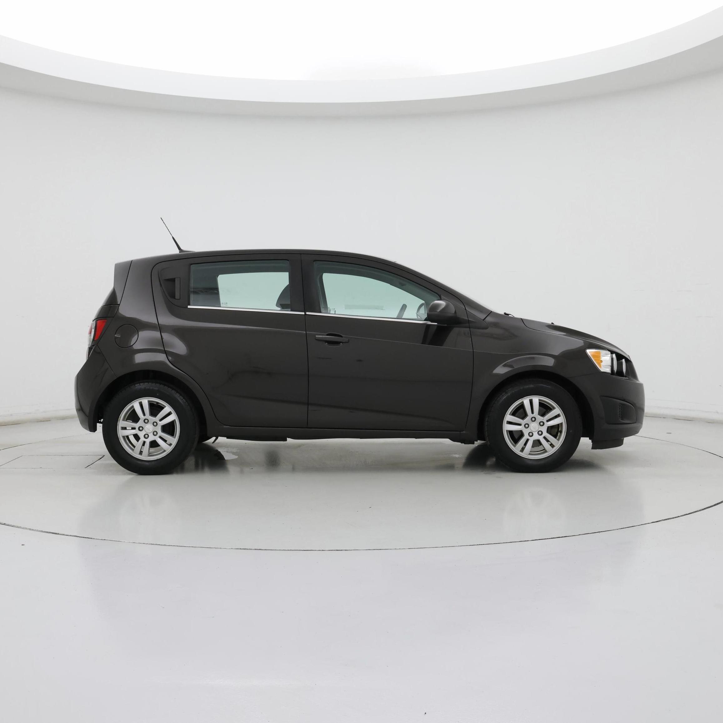 Thumbnail: 2014 Chevrolet Sonic - 7